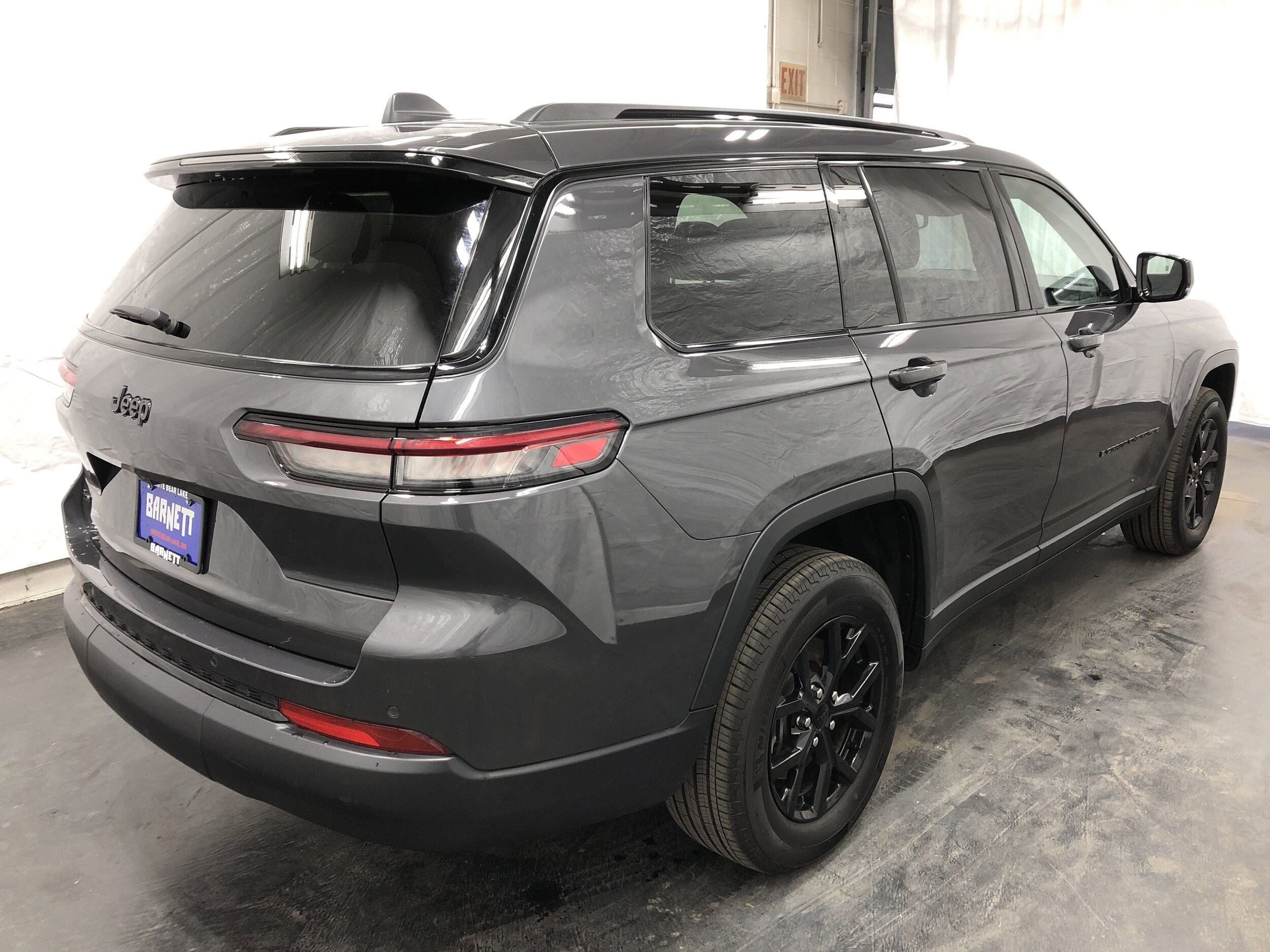 2024 Jeep Grand Cherokee Altitude X photo 3