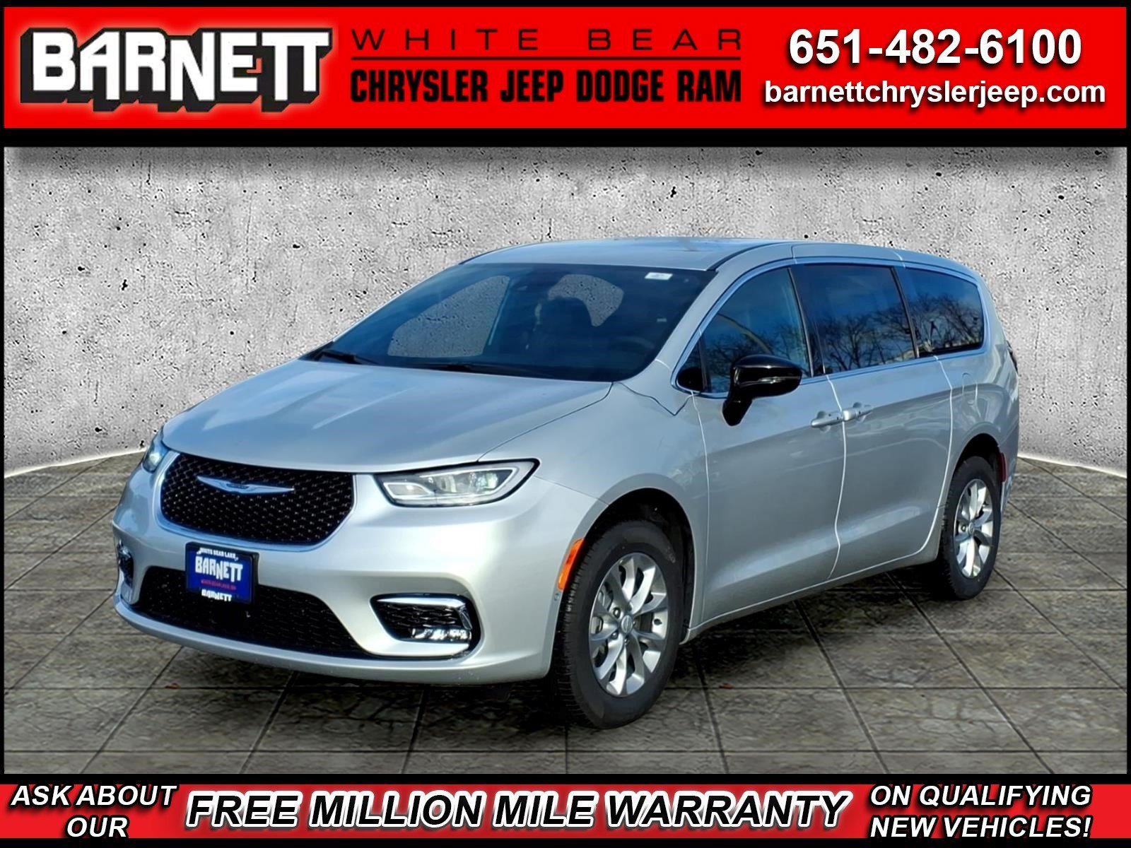 2026 Chrysler Pacifica Select