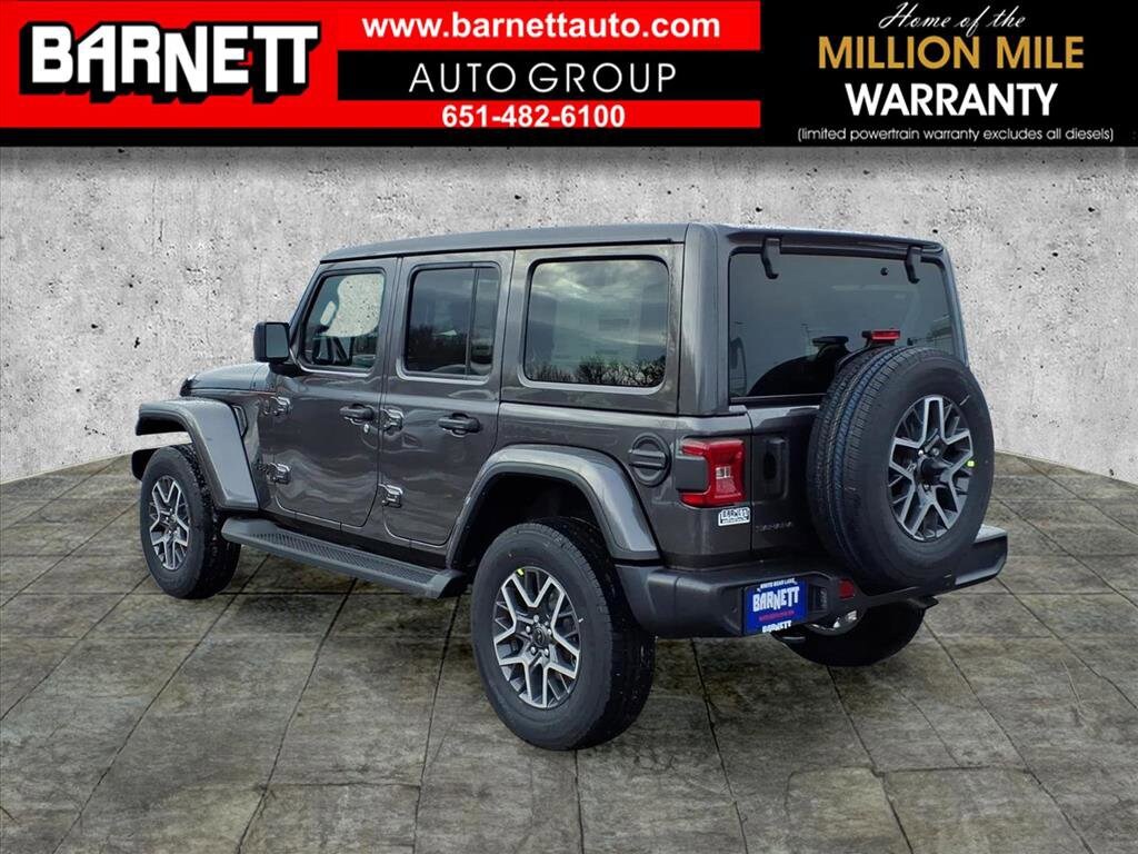 New 2026 Jeep Wrangler 4-DOOR SAHARA Sport Utility