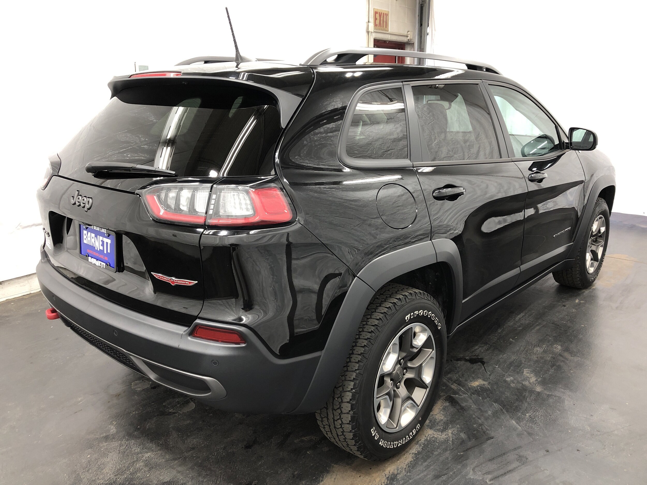 2019 Jeep Cherokee Trailhawk photo 3