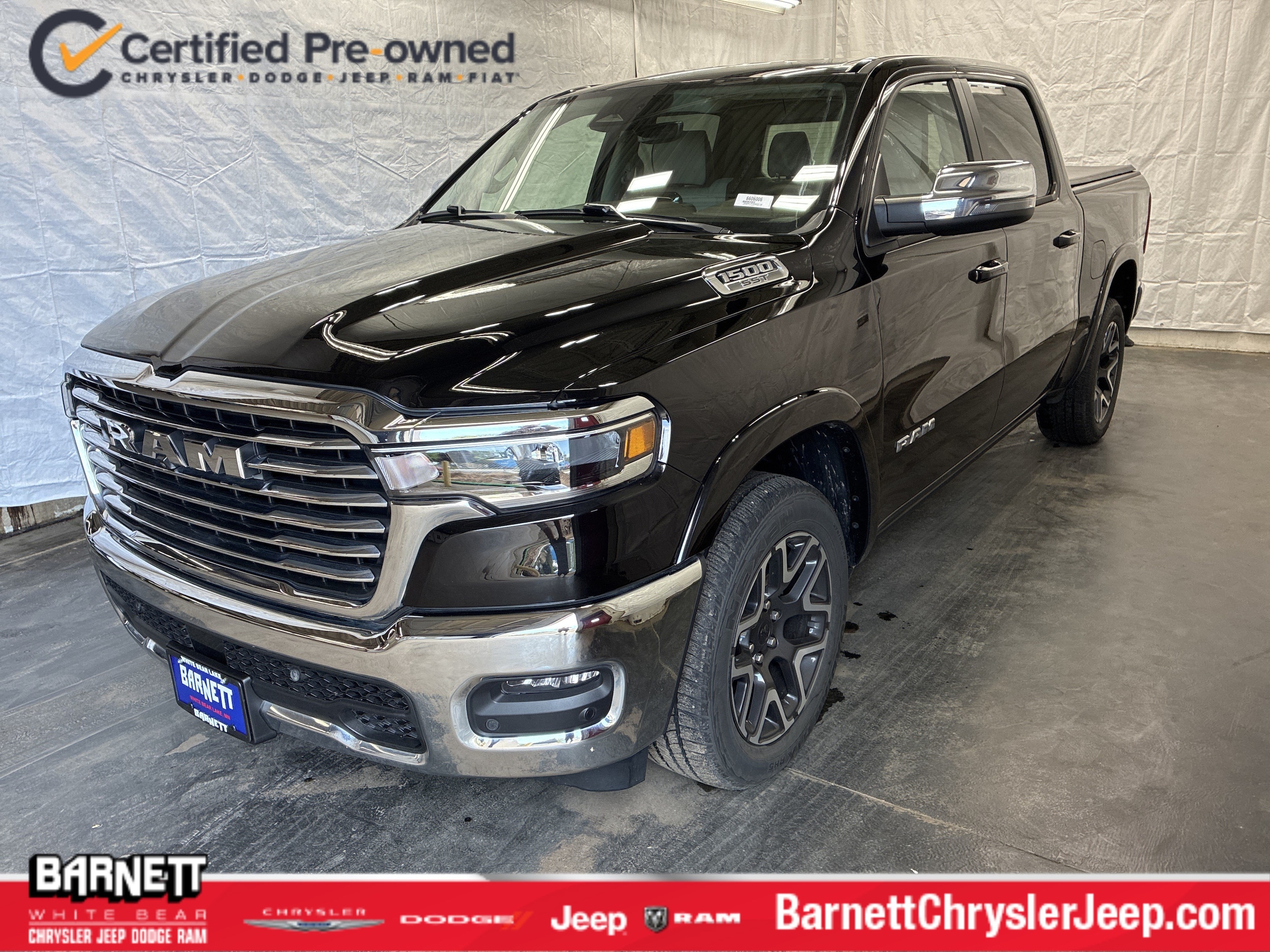 2025 RAM 1500 Laramie 4x4 Crew Cab 5'7's photo