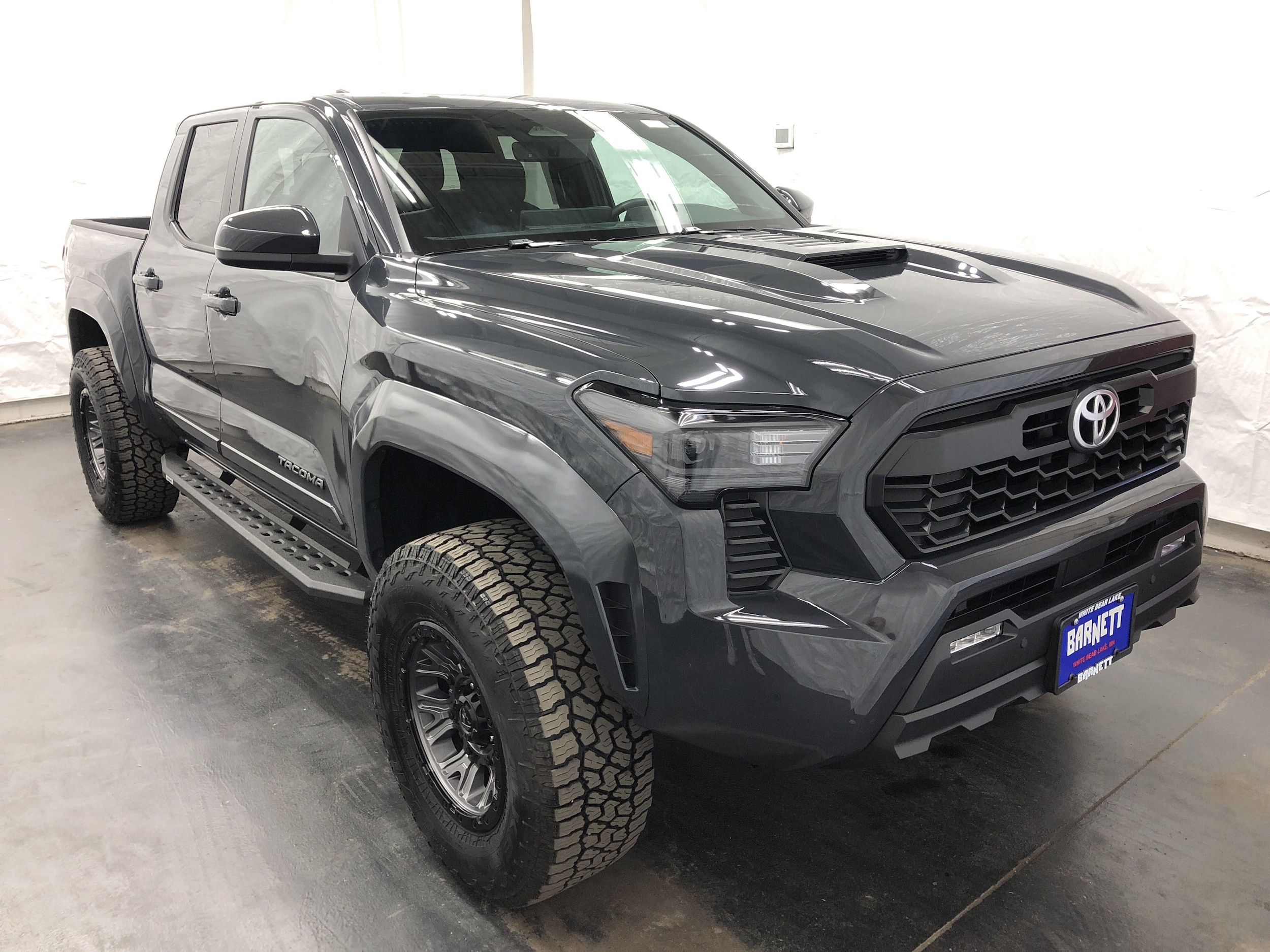 Used 2024 Toyota Tacoma TRD Sport with VIN 3TYLB5JN9RT006683 for sale in White Bear Lake, Minnesota