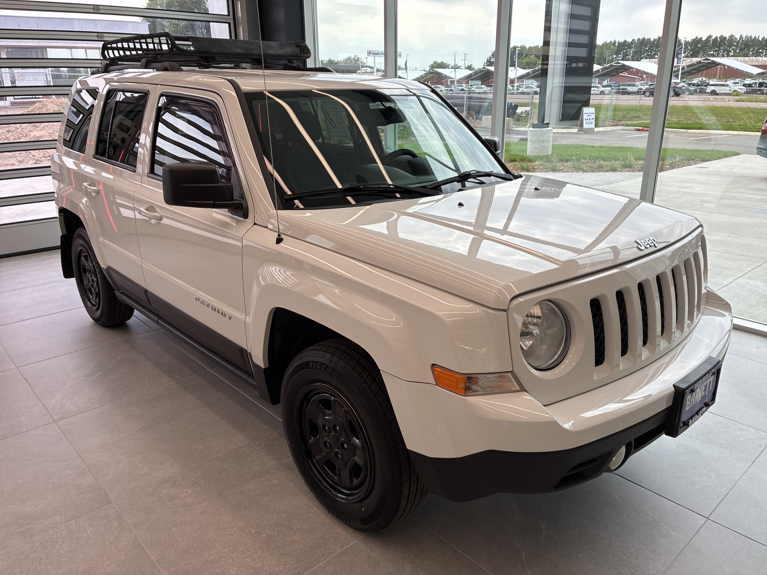 Used 2016 Jeep Patriot Sport with VIN 1C4NJRBB0GD684847 for sale in Saint Paul, Minnesota