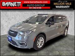 2025 Chrysler Pacifica SELECT AWD Passenger Van