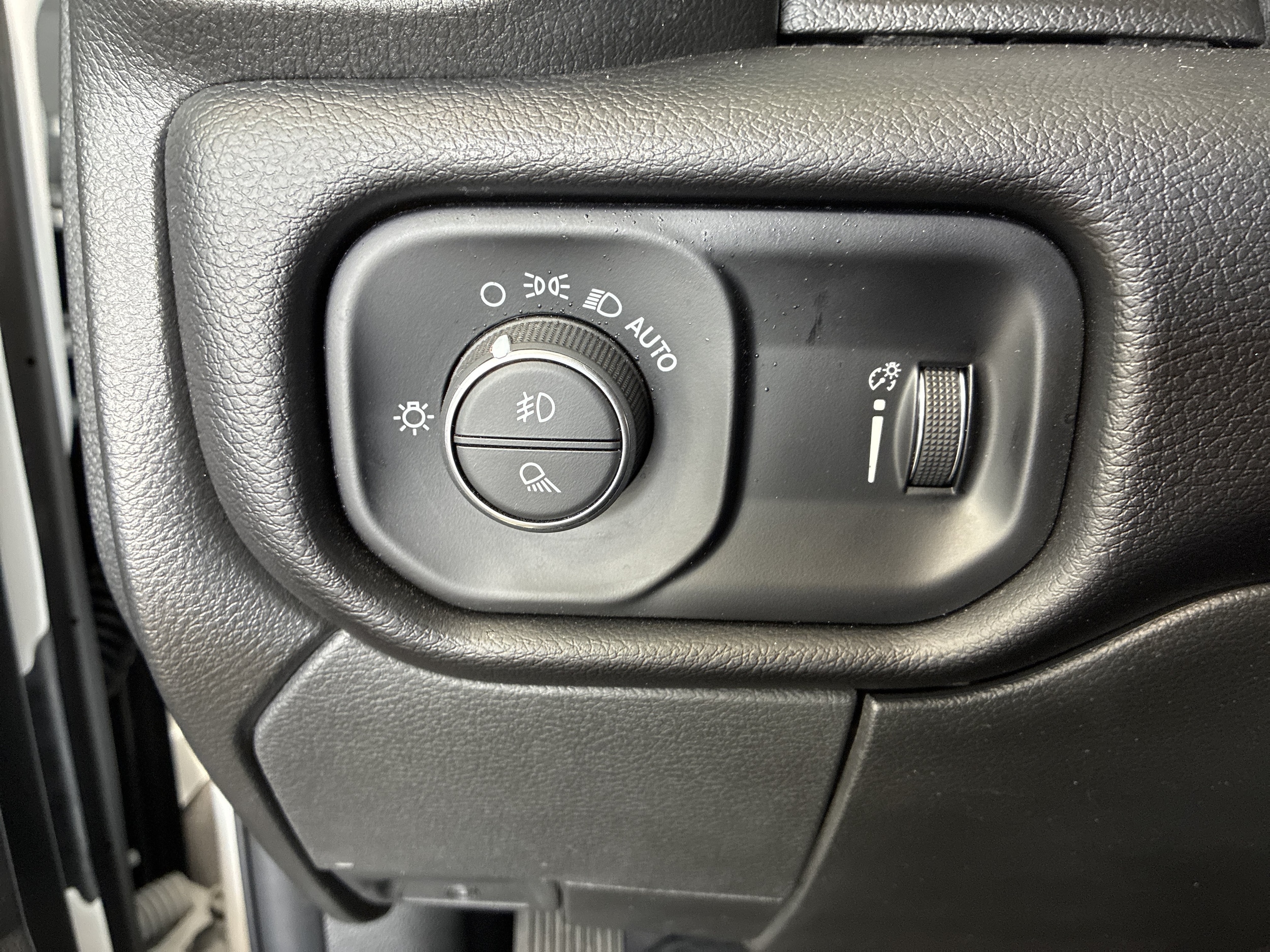 2025 RAM Ram 2500 Pickup Big Horn - Photo 21