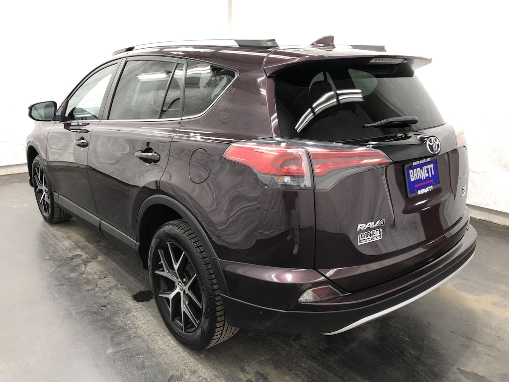 Used 2016 Toyota RAV4 SE SUV