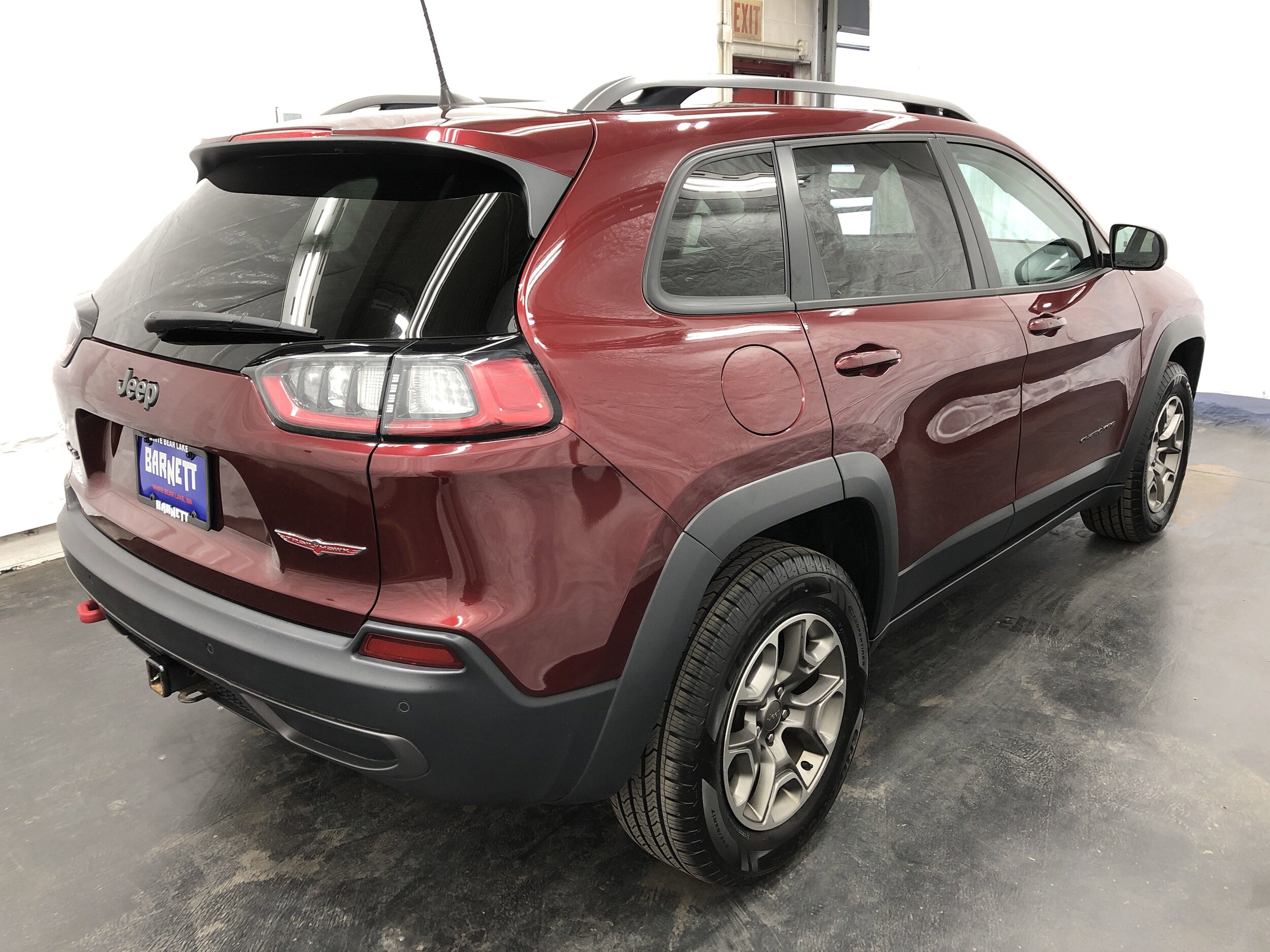 2020 Jeep Cherokee Trailhawk photo 3
