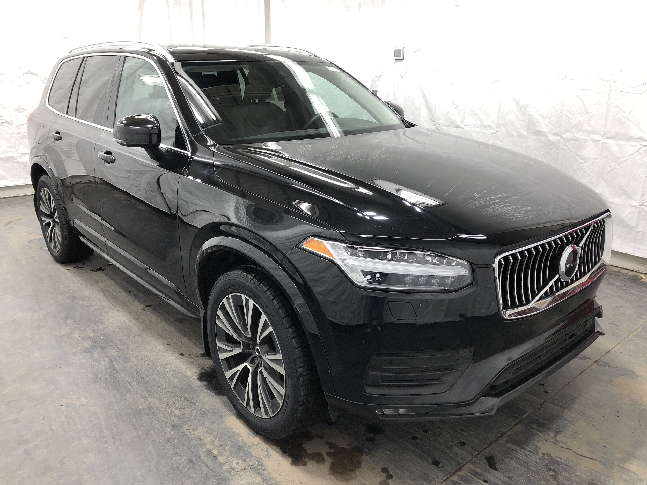 Used 2022 Volvo XC90 Momentum with VIN YV4102PK3N1775267 for sale in White Bear Lake, Minnesota
