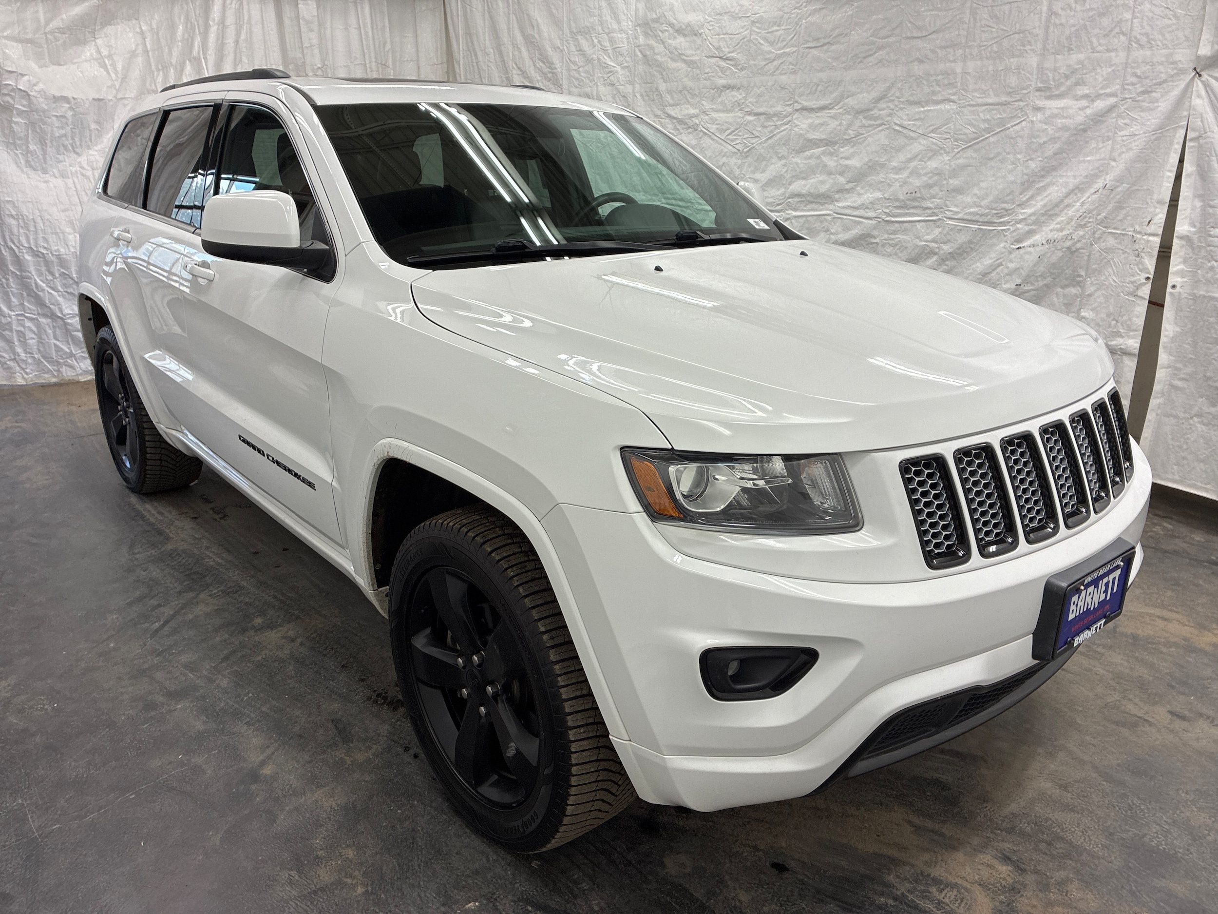Used 2015 Jeep Grand Cherokee Altitude with VIN 1C4RJFAG0FC190215 for sale in White Bear Lake, Minnesota
