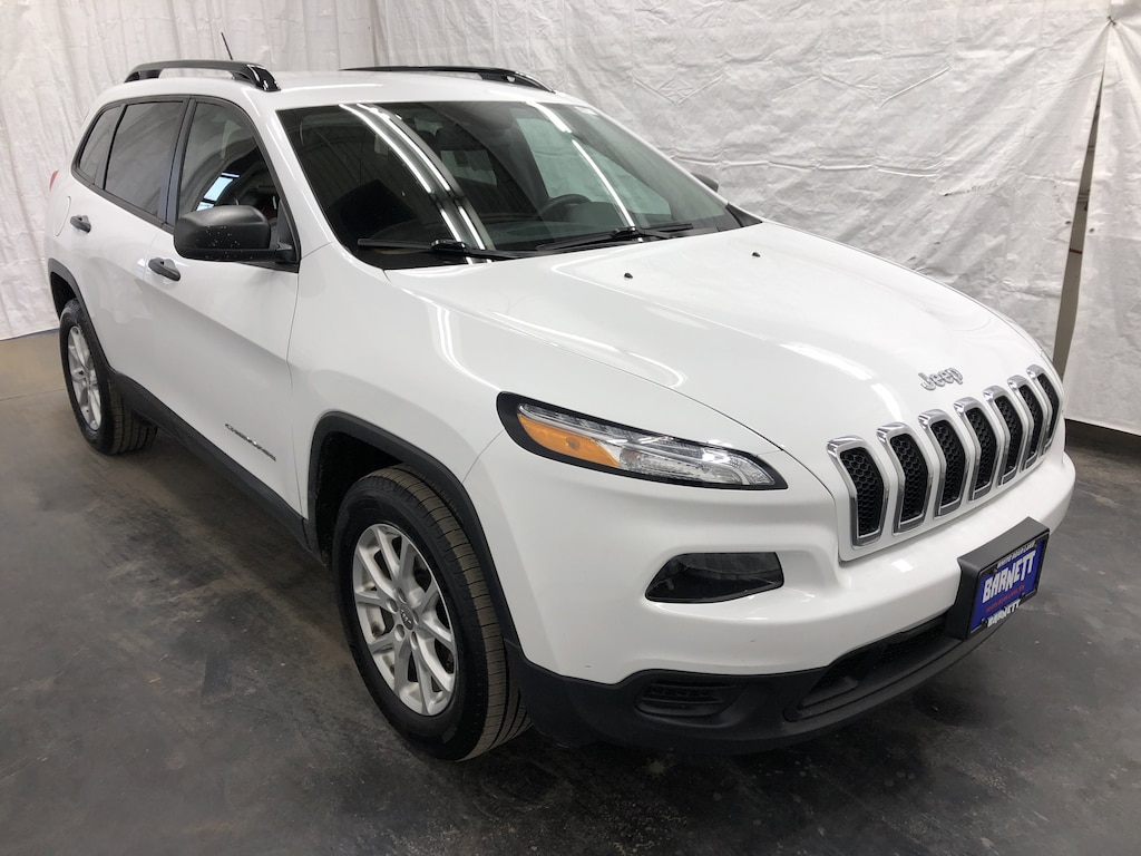 Used 2017 Jeep Cherokee Sport SUV