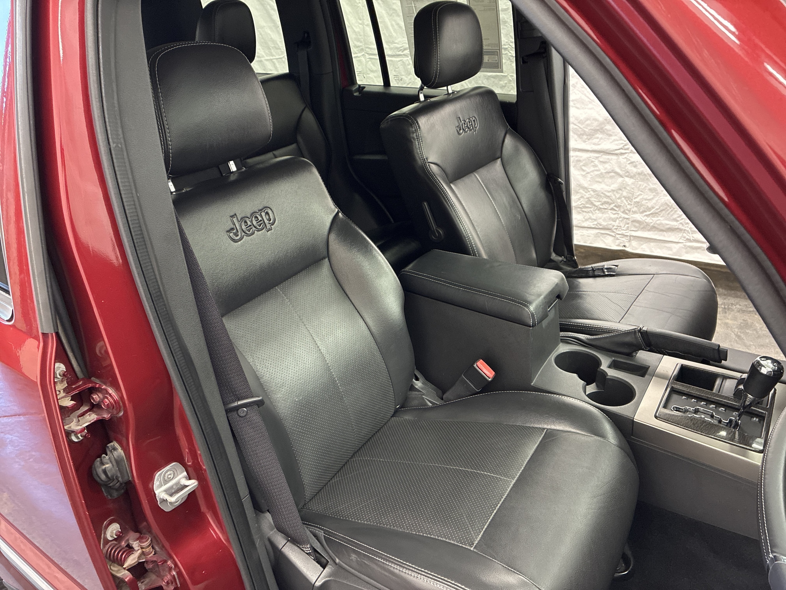 2012 Jeep Liberty Limited - Photo 13
