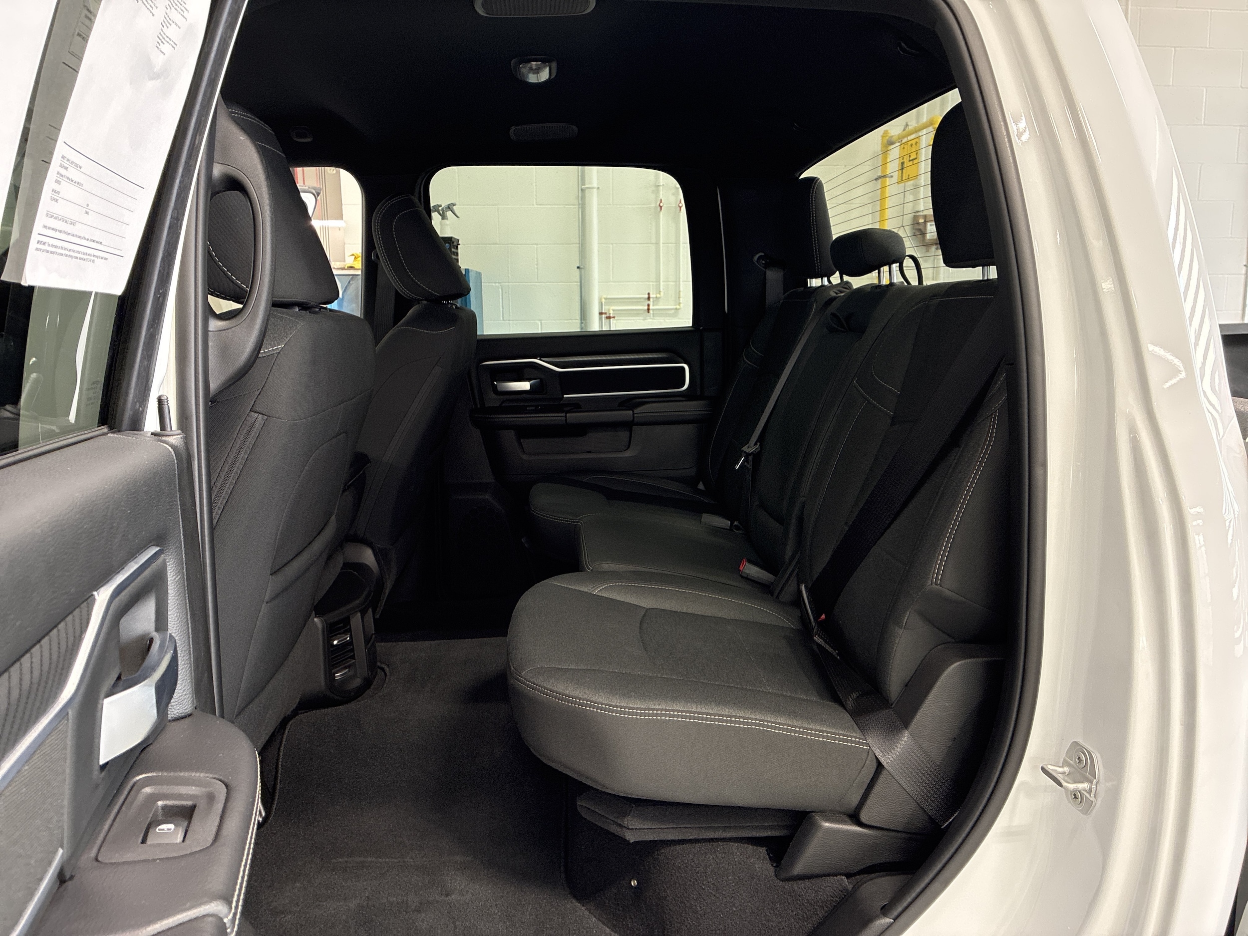 2025 RAM Ram 2500 Pickup Big Horn - Photo 12
