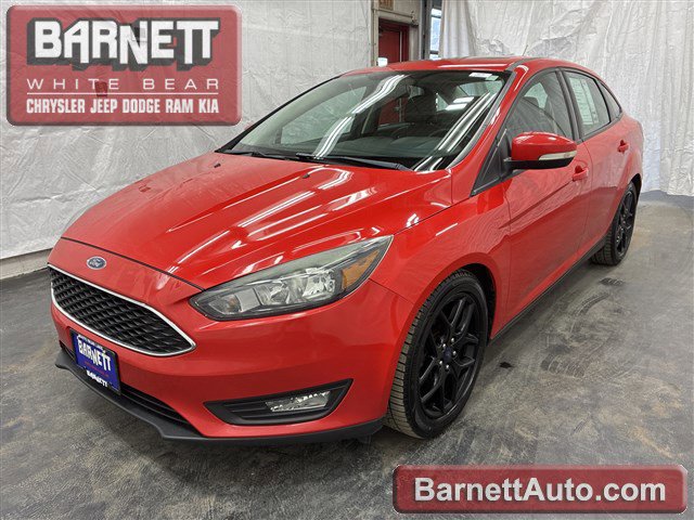 2016 Ford Focus Sedan SE's photo