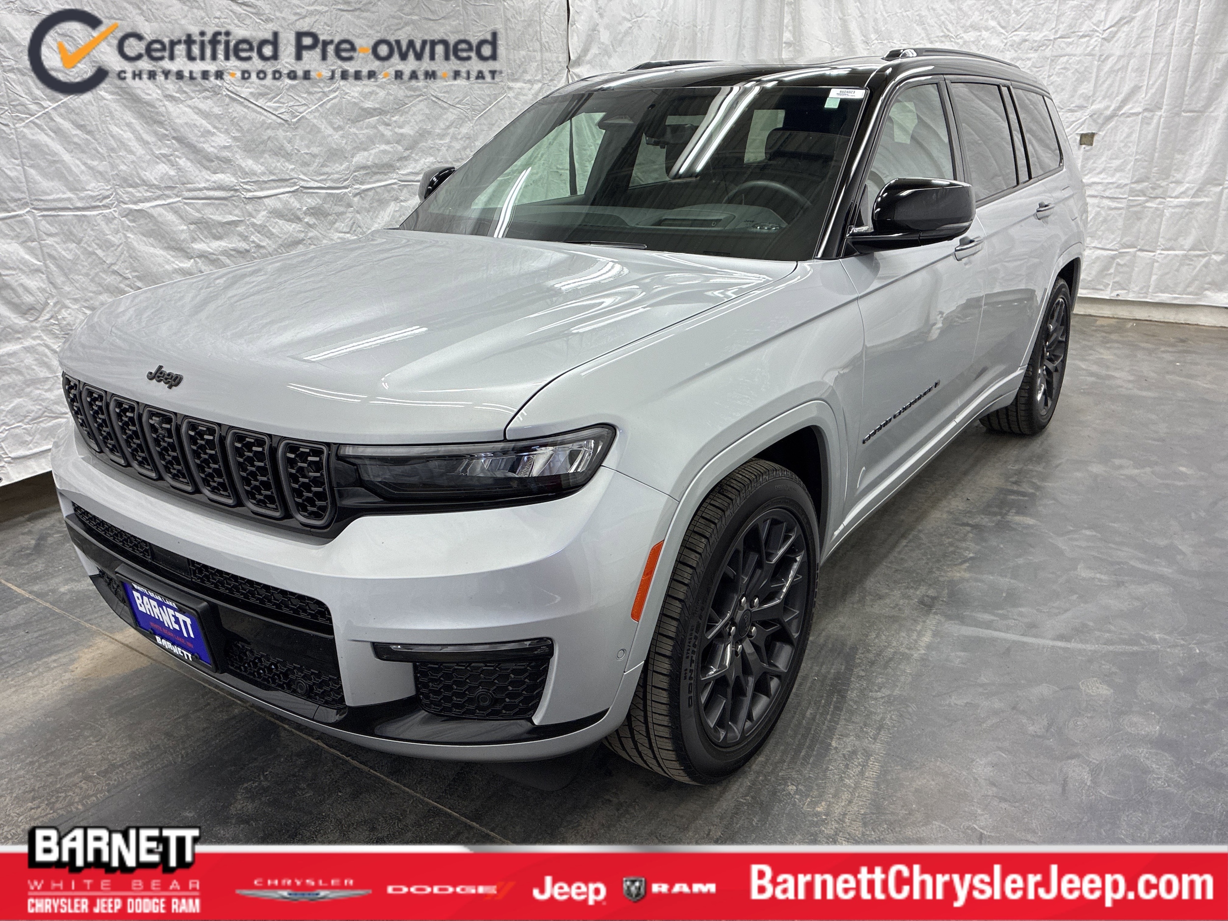 2025 Jeep Grand Cherokee L Summit Reserve 4x4's photo