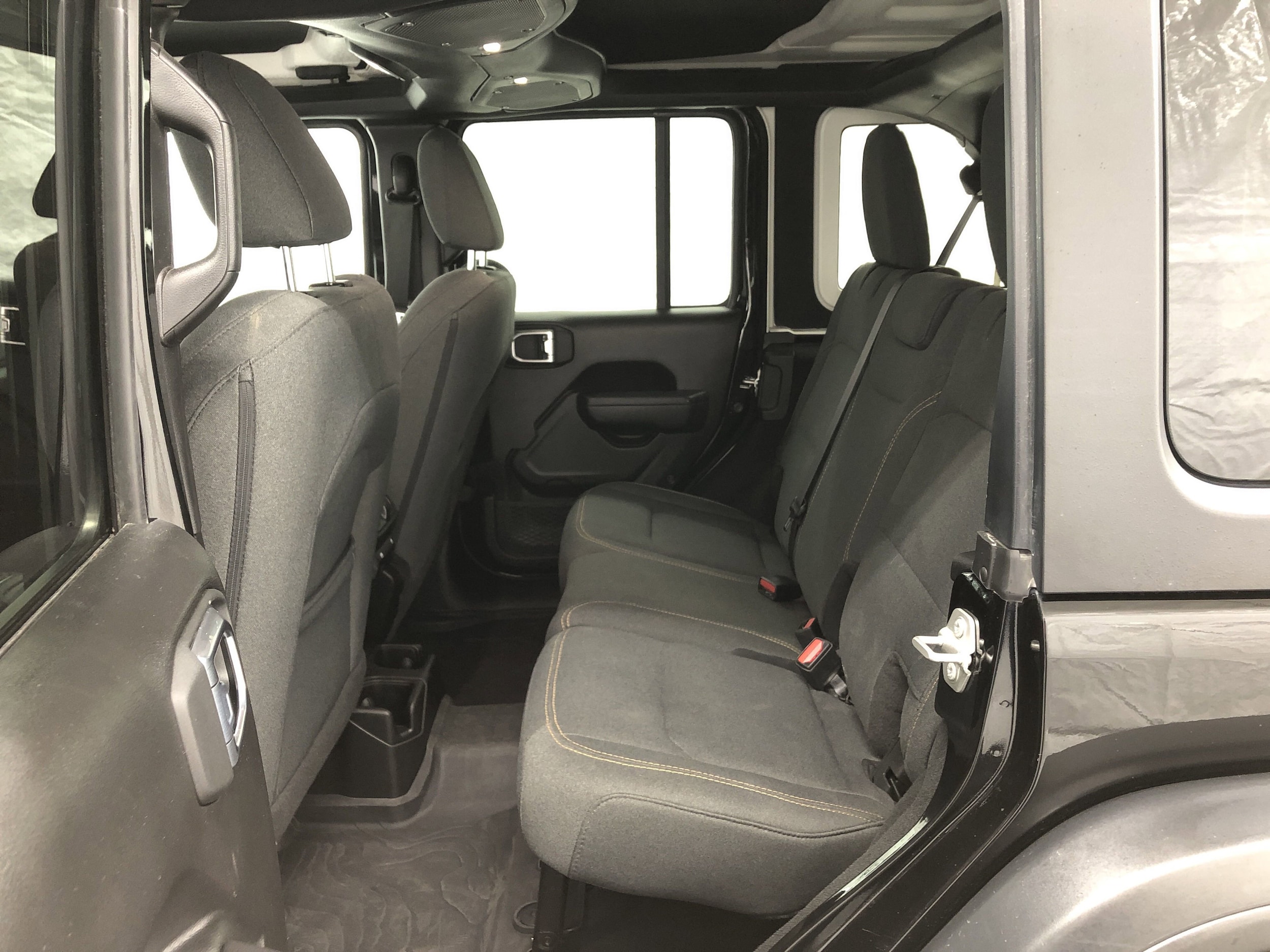 2024 Jeep Wrangler 4-Door Willys - Photo 8