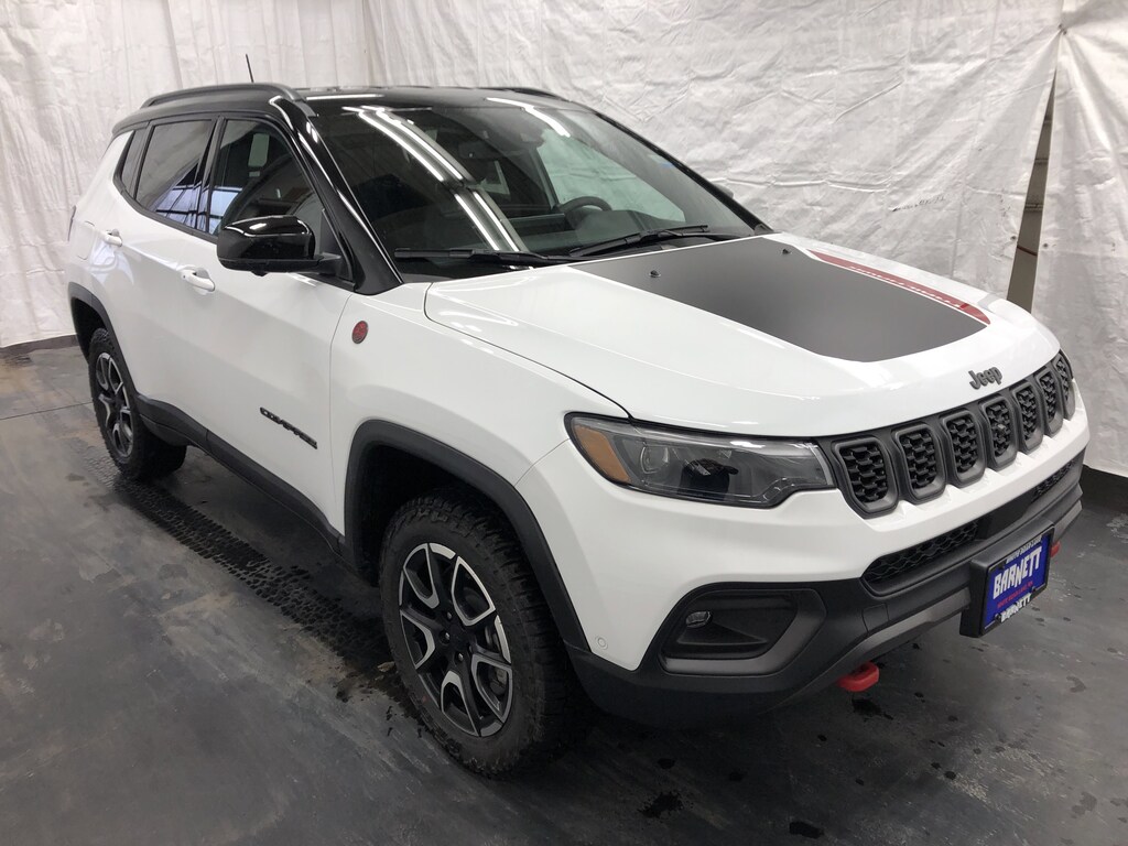 Used 2024 Jeep Compass Trailhawk SUV