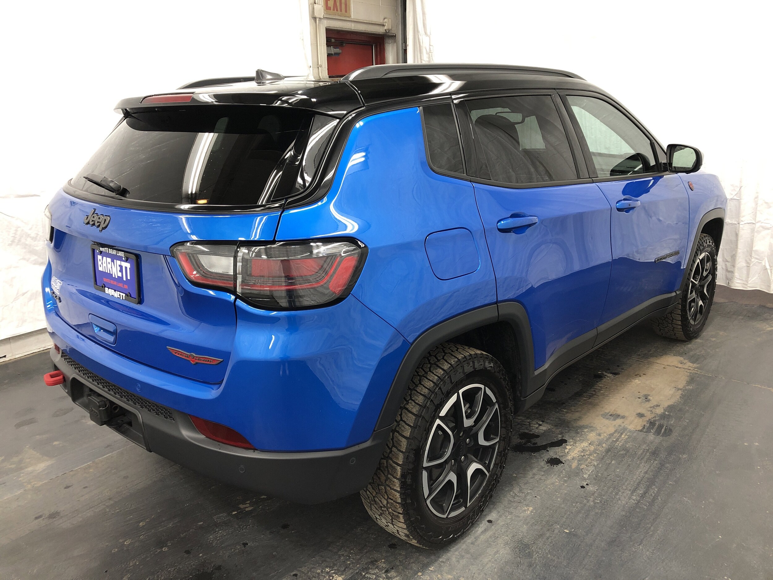 2024 Jeep Compass Trailhawk photo 3