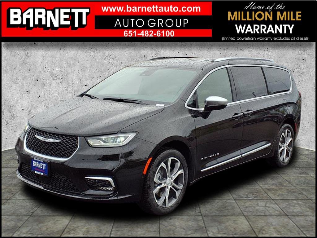 2026 Chrysler Pacifica Pinnacle's photo