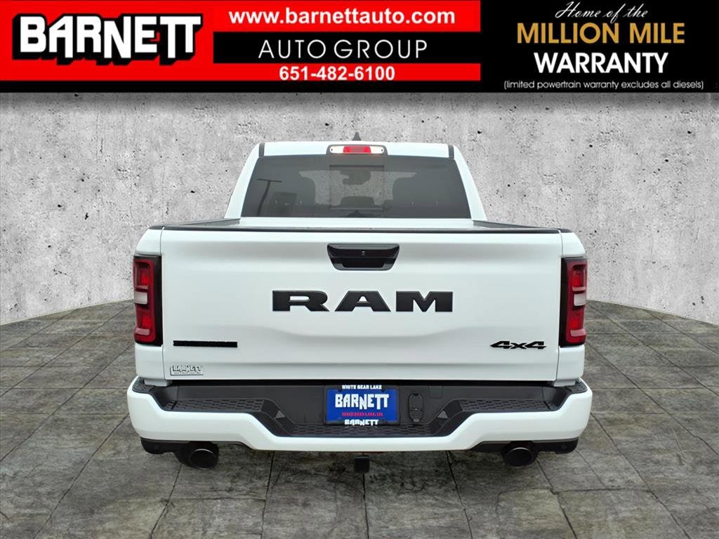 New 2026 Ram 1500 BIG HORN CREW CAB 4X4 5'7 BOX Pickup
