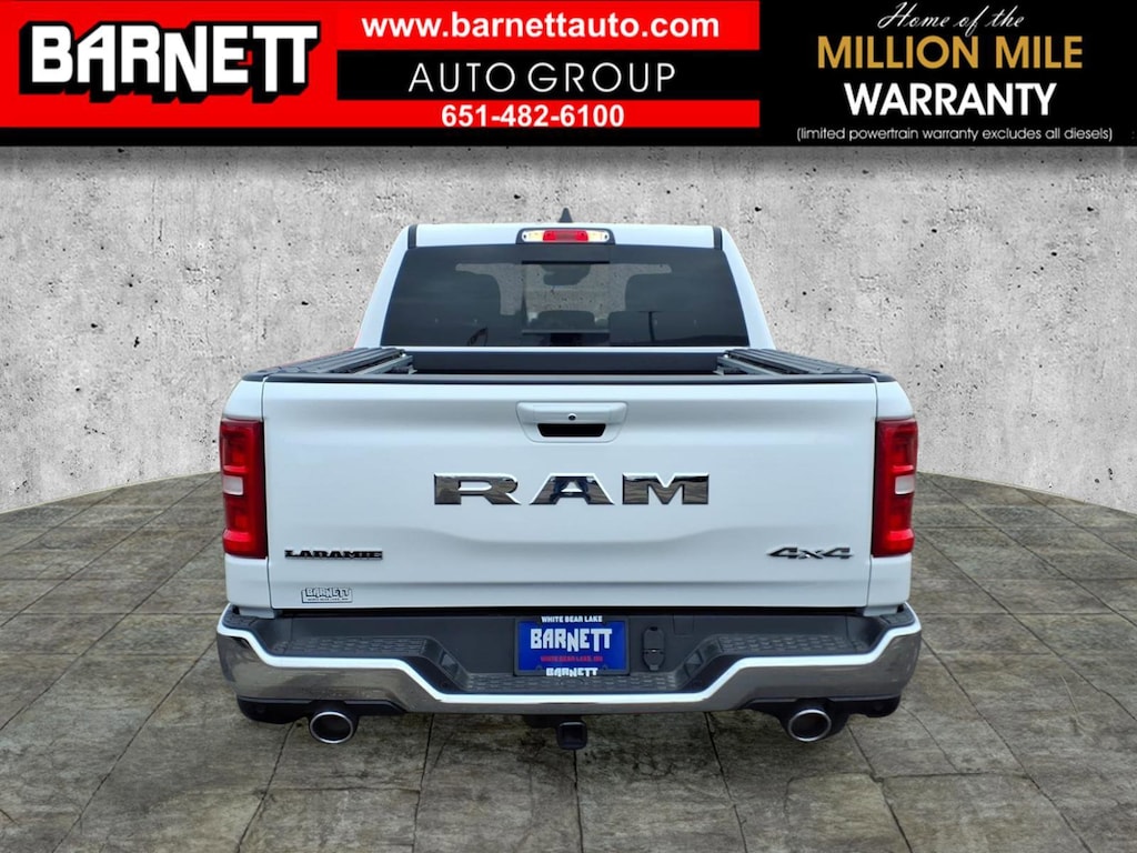 New 2026 Ram 1500 LARAMIE CREW CAB 4X4 5'7 BOX Pickup