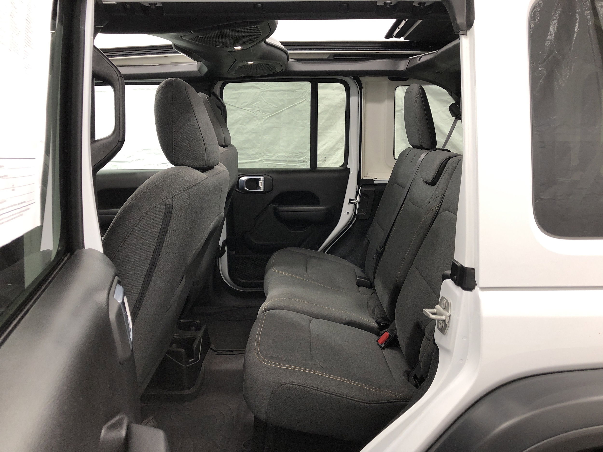 2024 Jeep Wrangler 4-Door Willys - Photo 8