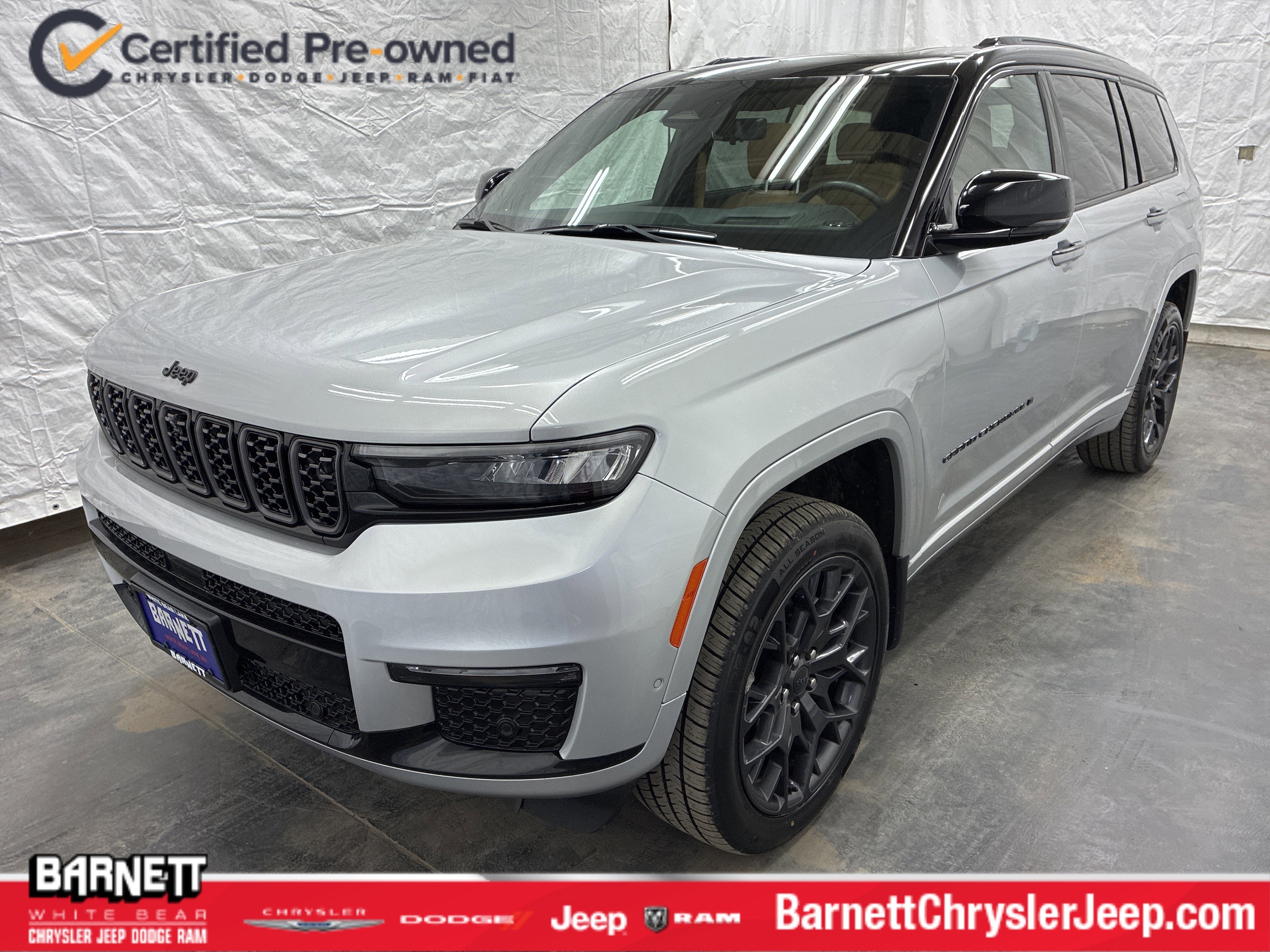 2025 Jeep Grand Cherokee L Summit Reserve 4x4's photo