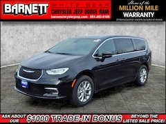 2026 Chrysler Pacifica SELECT AWD Passenger Van