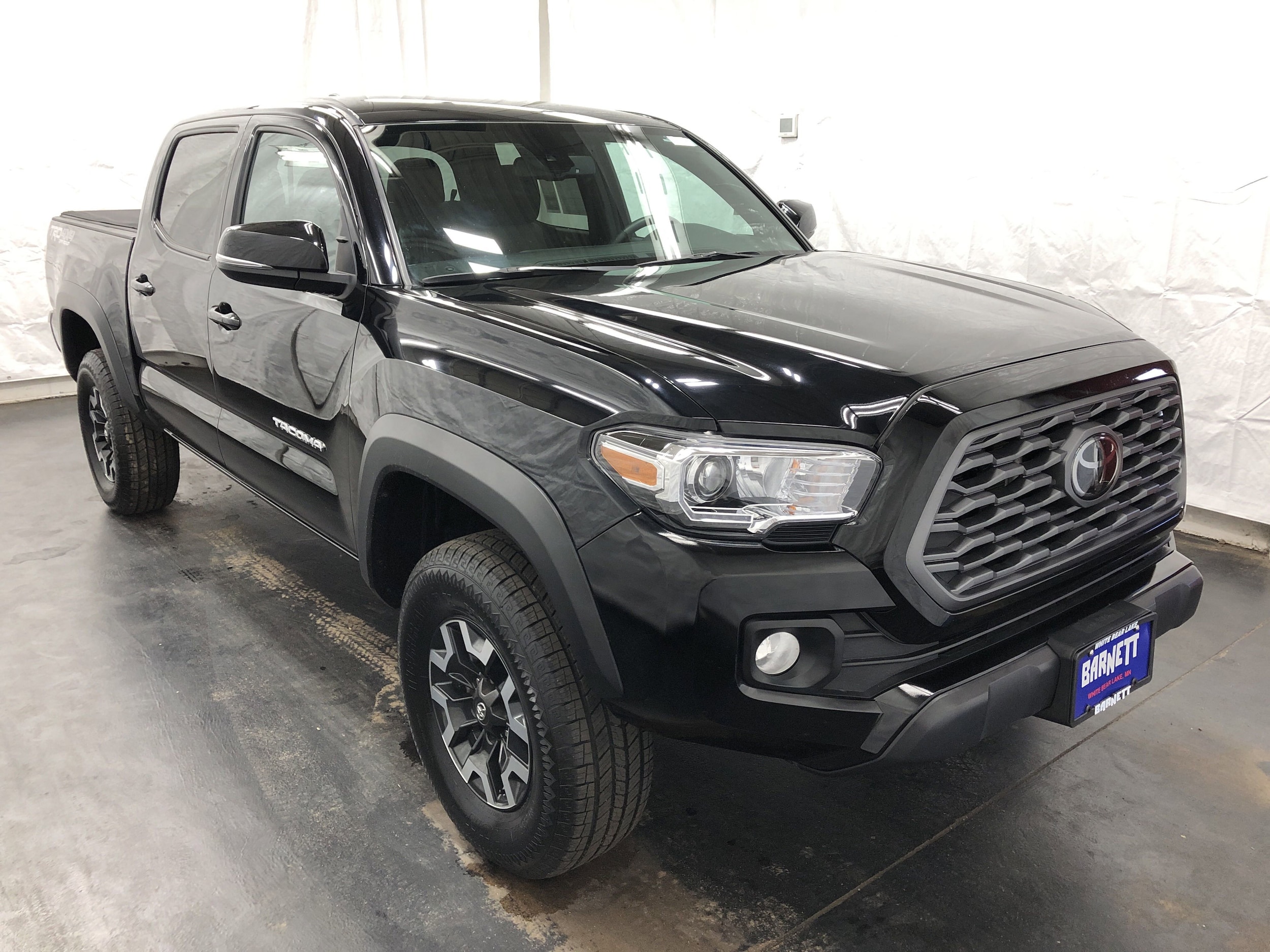Used 2022 Toyota Tacoma TRD Off Road with VIN 3TMCZ5AN8NM505296 for sale in White Bear Lake, Minnesota