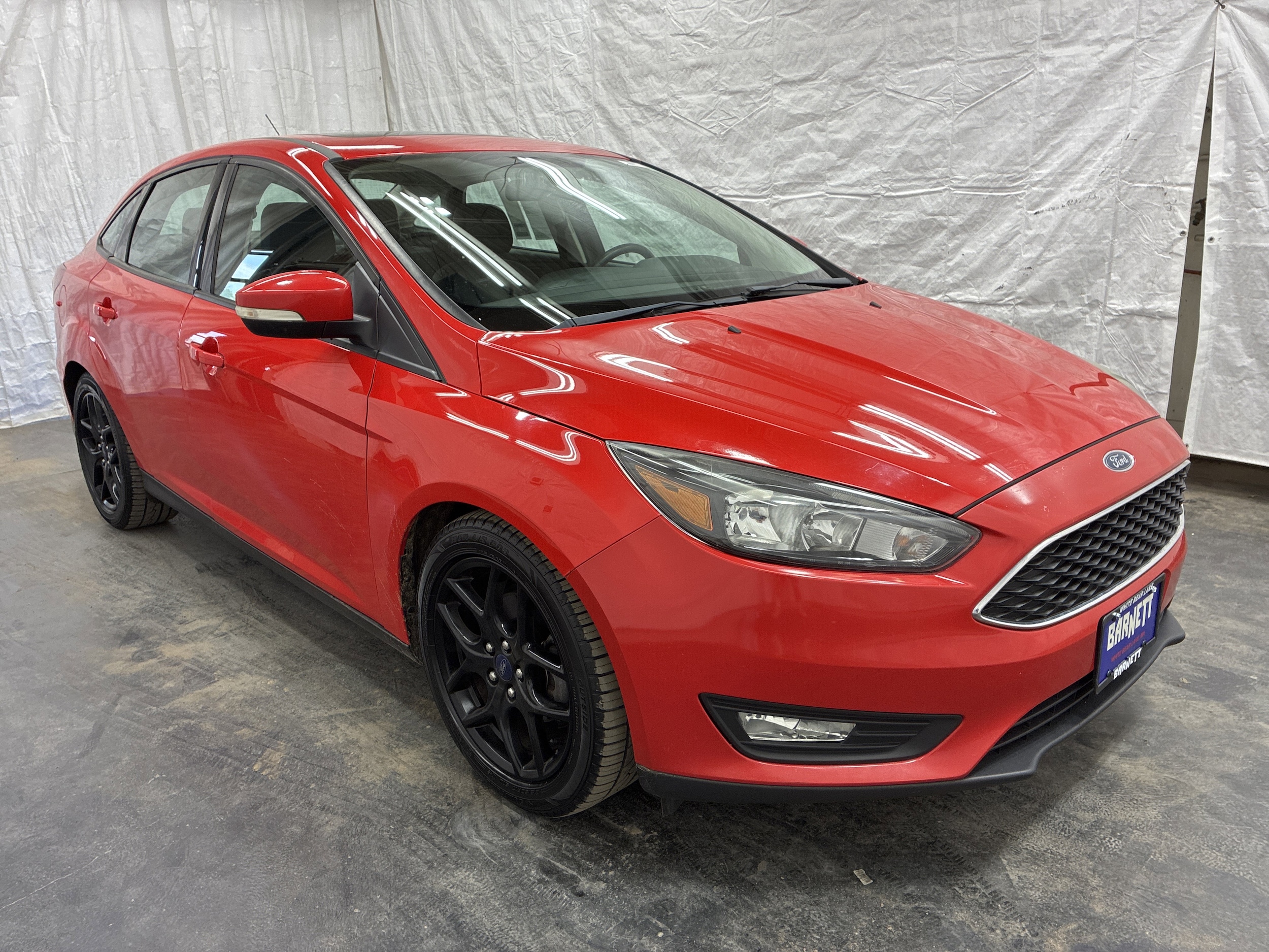 Used 2016 Ford Focus SE with VIN 1FADP3F21GL299102 for sale in White Bear Lake, Minnesota