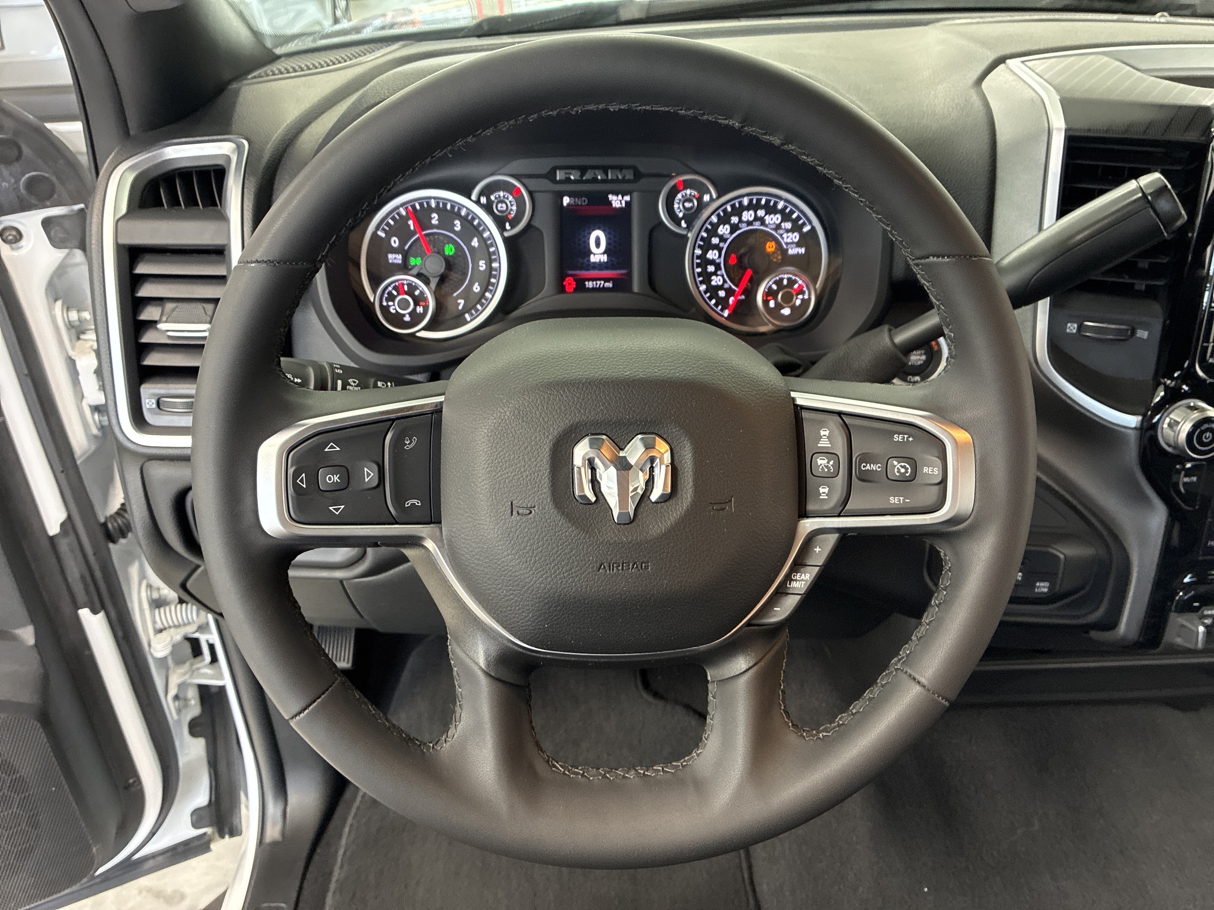 2025 RAM Ram 2500 Pickup Big Horn - Photo 25