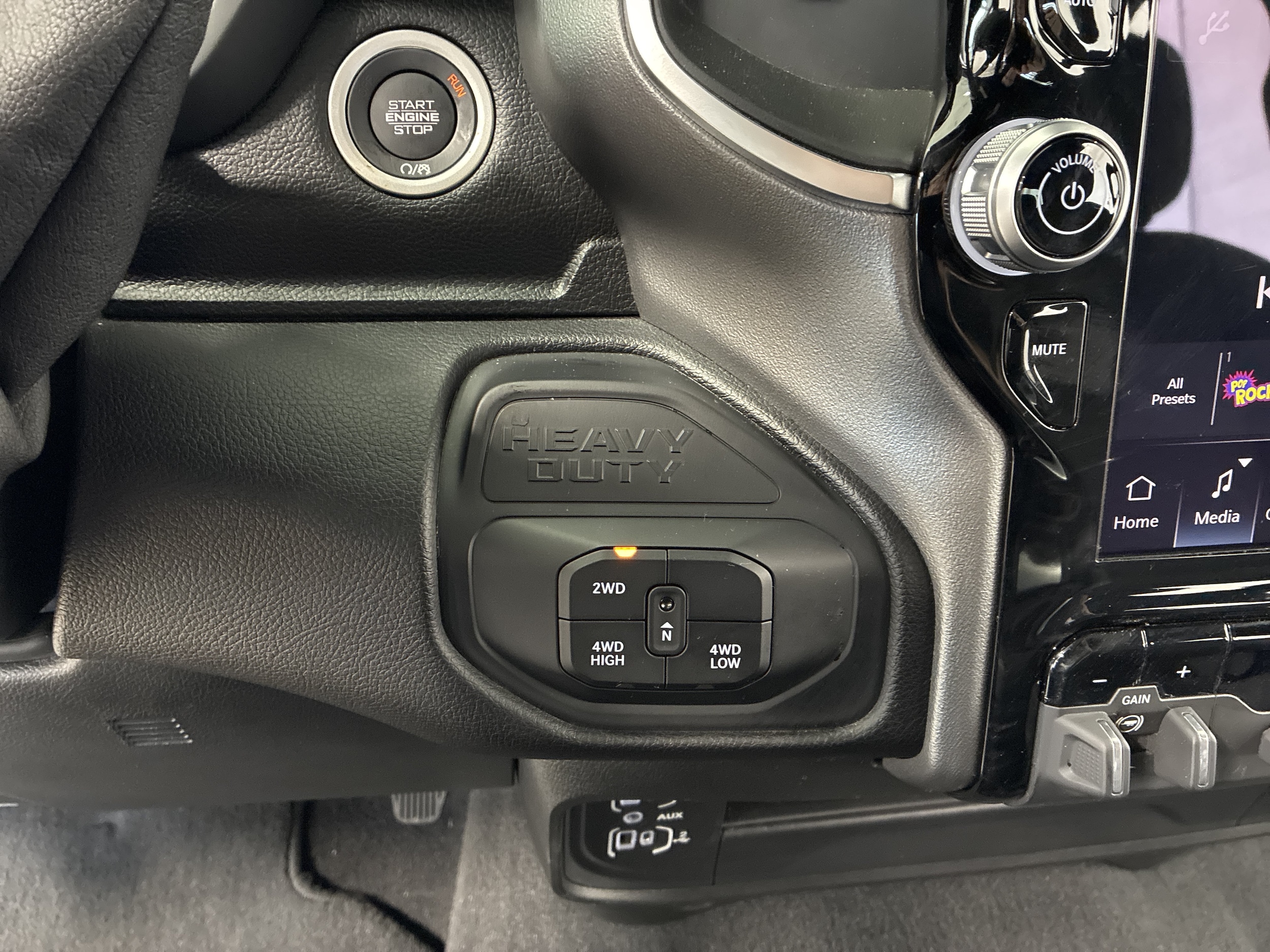 2025 RAM Ram 2500 Pickup Big Horn - Photo 22