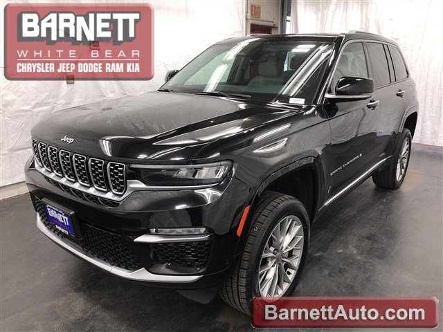 2022 Jeep Grand Cherokee Summit's photo