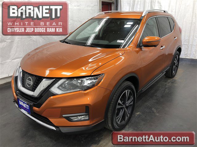2017 Nissan Rogue SL's photo
