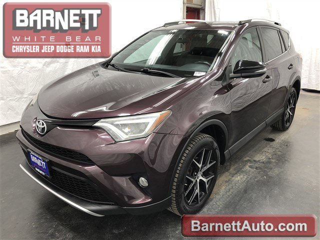 2016 Toyota RAV4 SE's photo