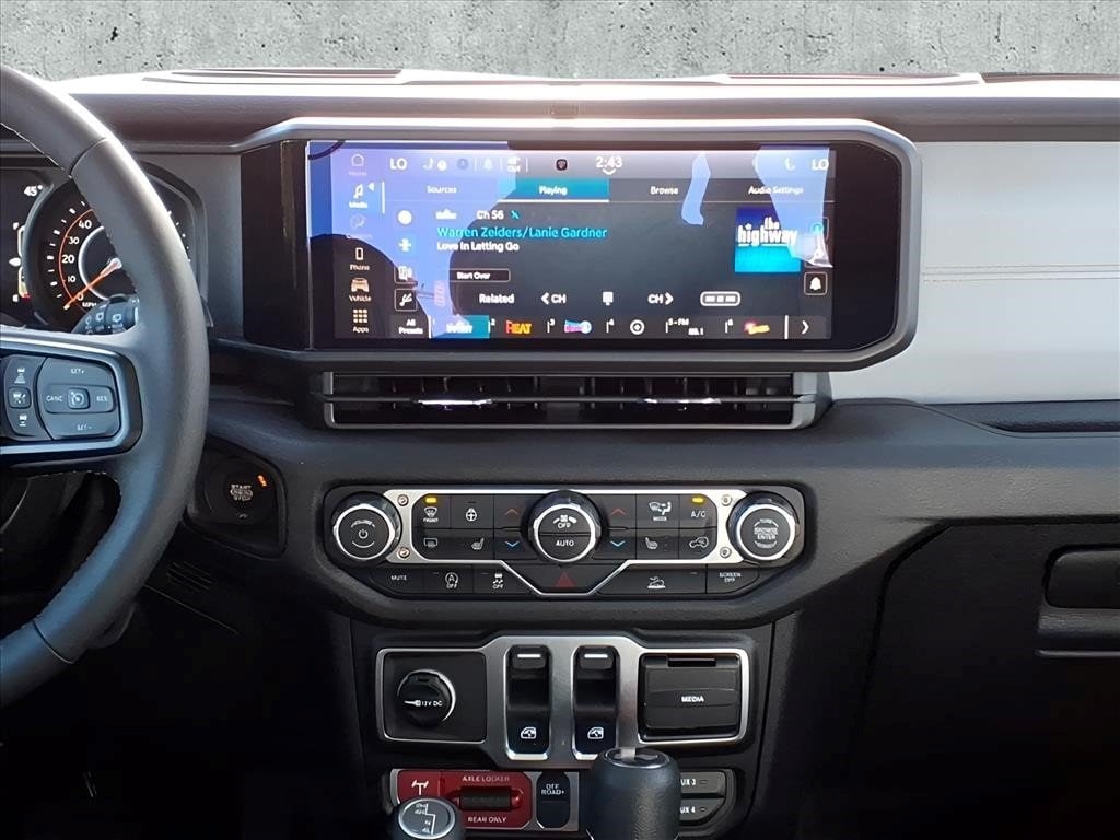 2026 Jeep Wrangler 2-Door Willys - Photo 10