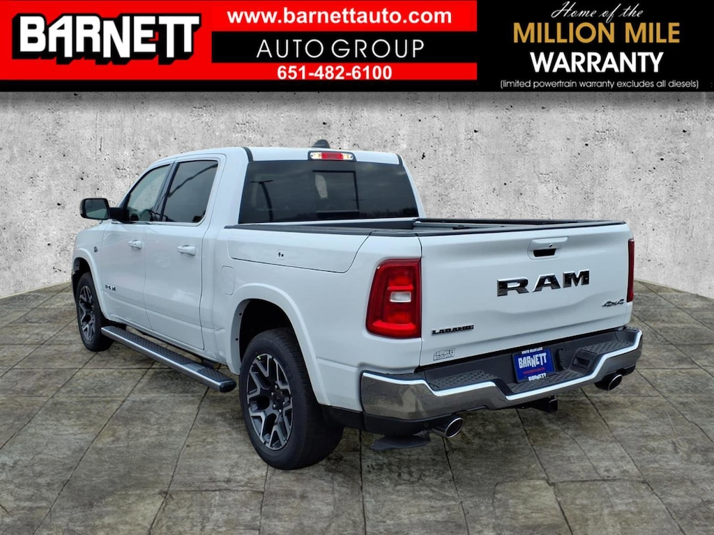 New 2026 Ram 1500 LARAMIE CREW CAB 4X4 5'7 BOX Pickup