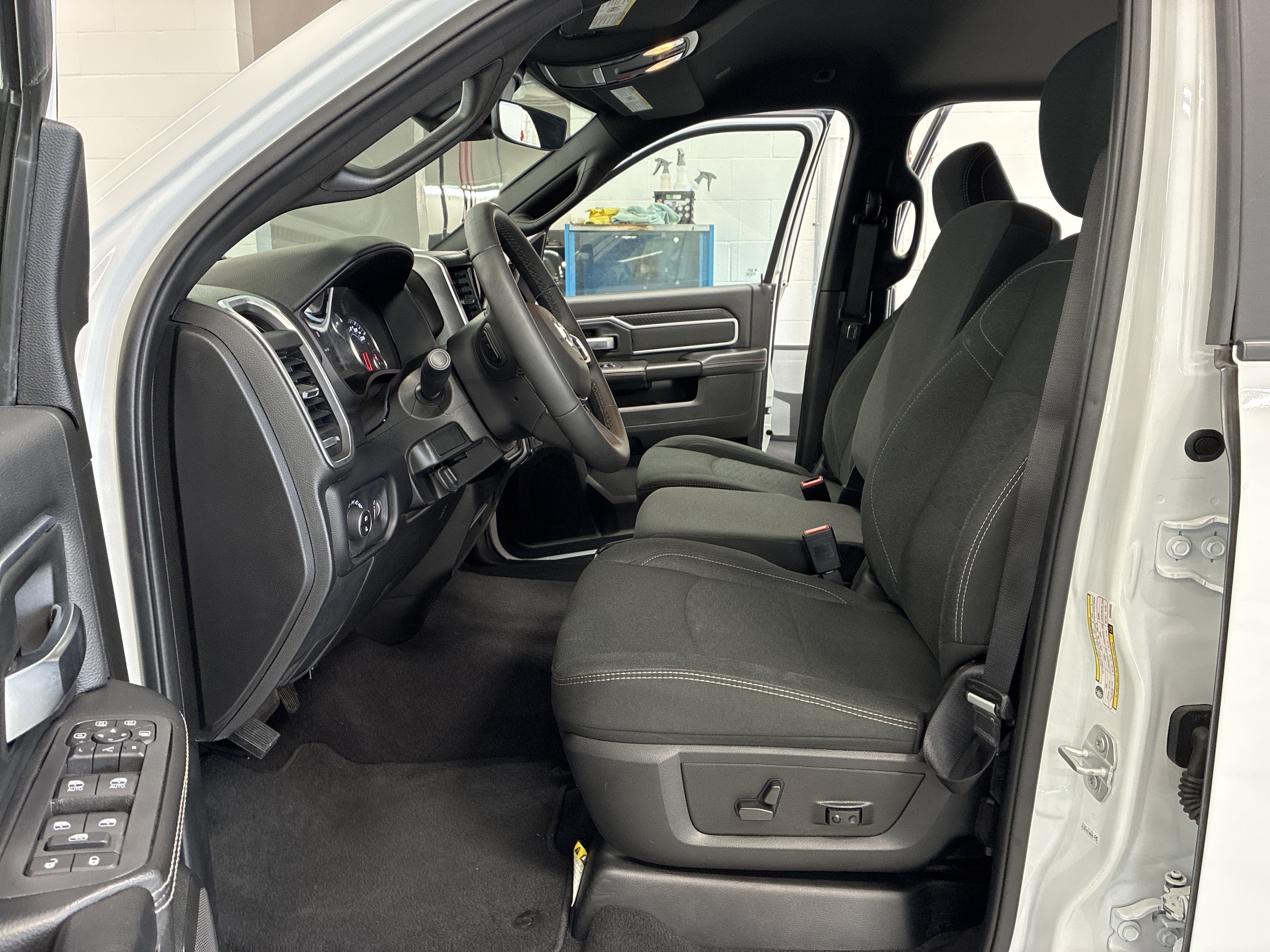 2025 RAM Ram 2500 Pickup Big Horn - Photo 15