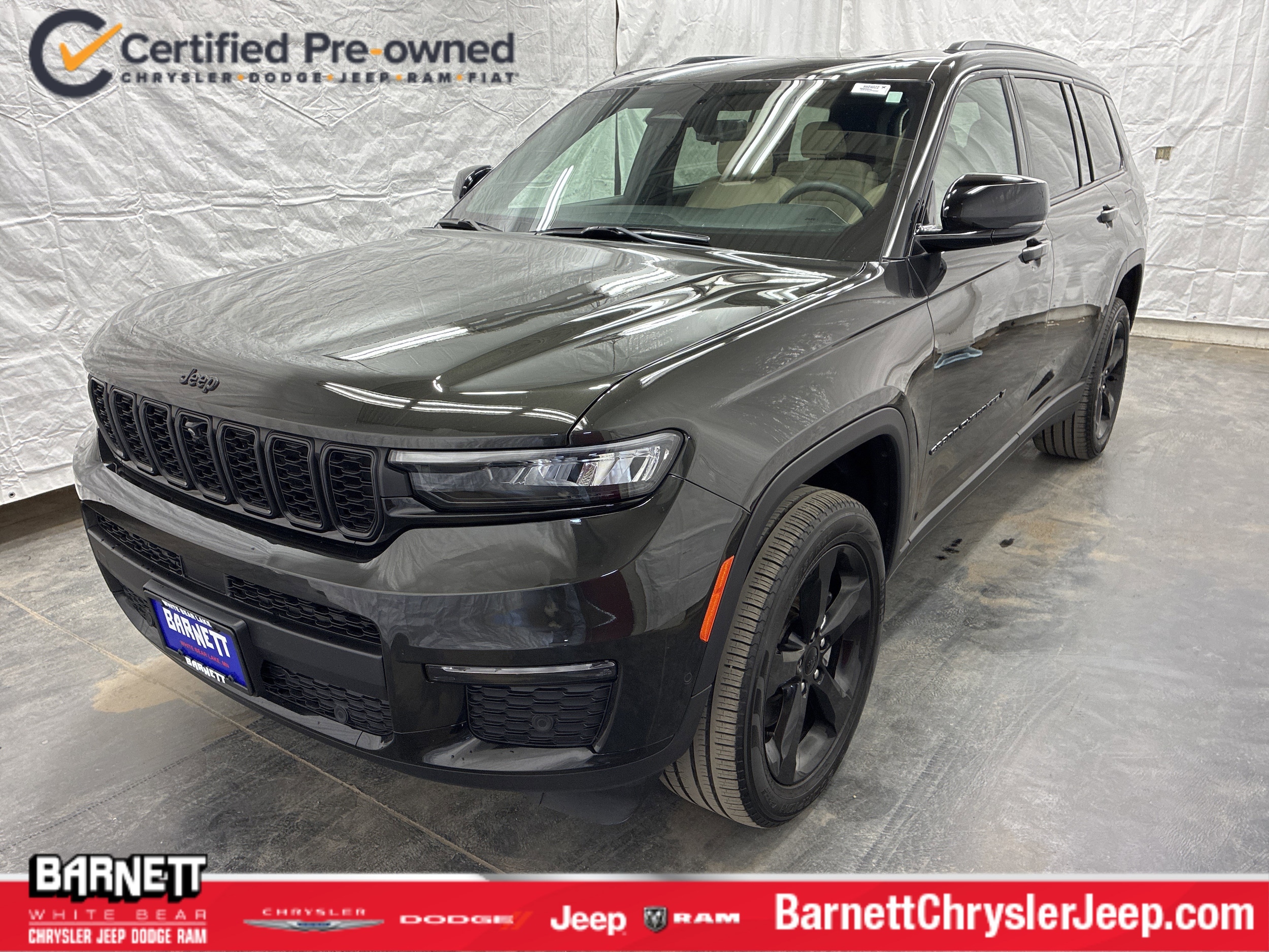 2024 Jeep Grand Cherokee L Limited 4x4's photo