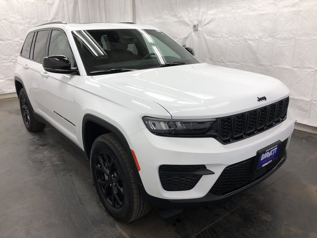 Used 2024 Jeep Grand Cherokee Altitude X SUV