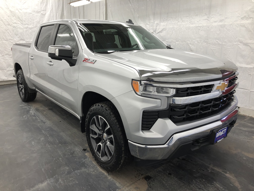 Used 2022 Chevrolet Silverado 1500 LT Truck Crew Cab