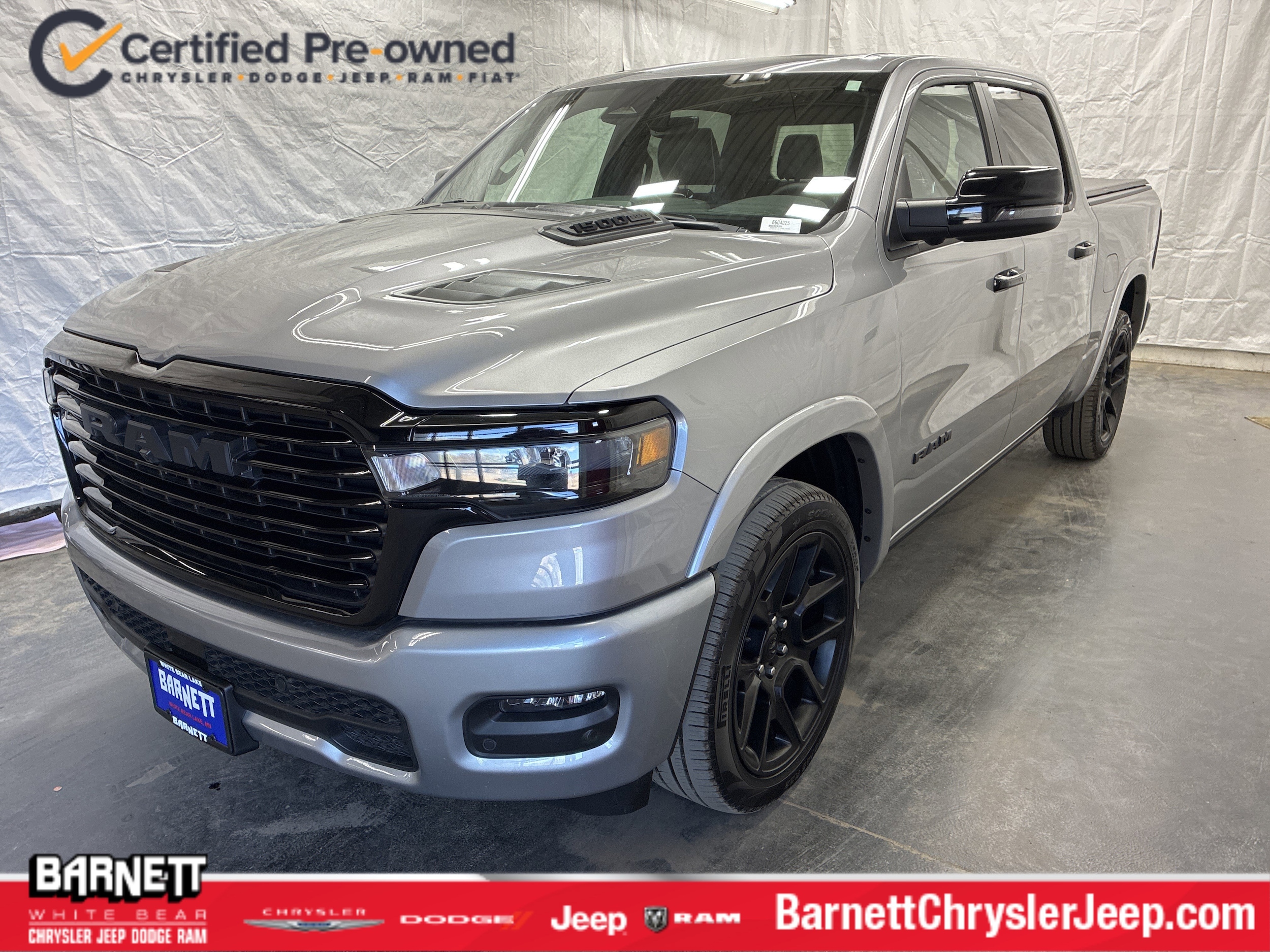 2025 RAM 1500 Laramie 4x4 Crew Cab 5'7's photo