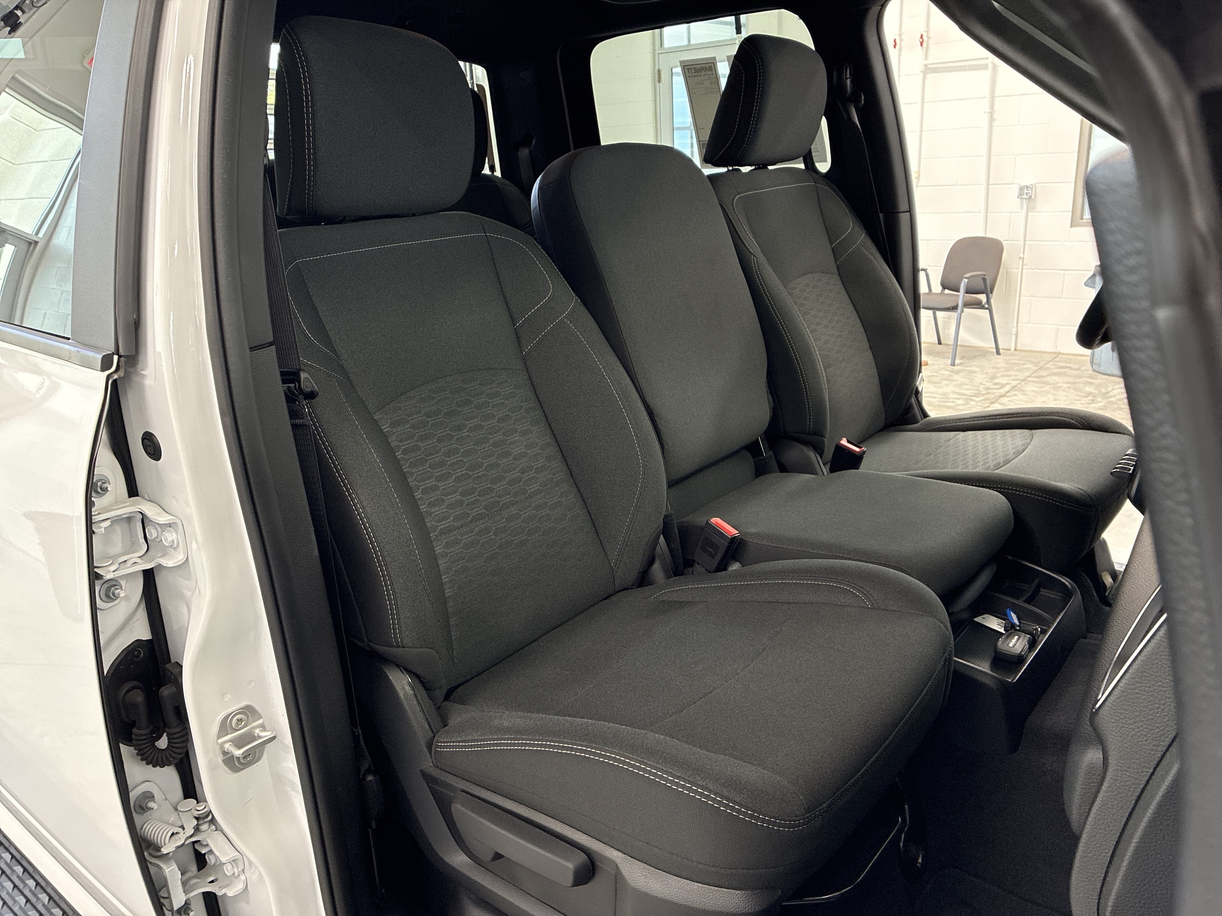 2025 RAM Ram 2500 Pickup Big Horn - Photo 16