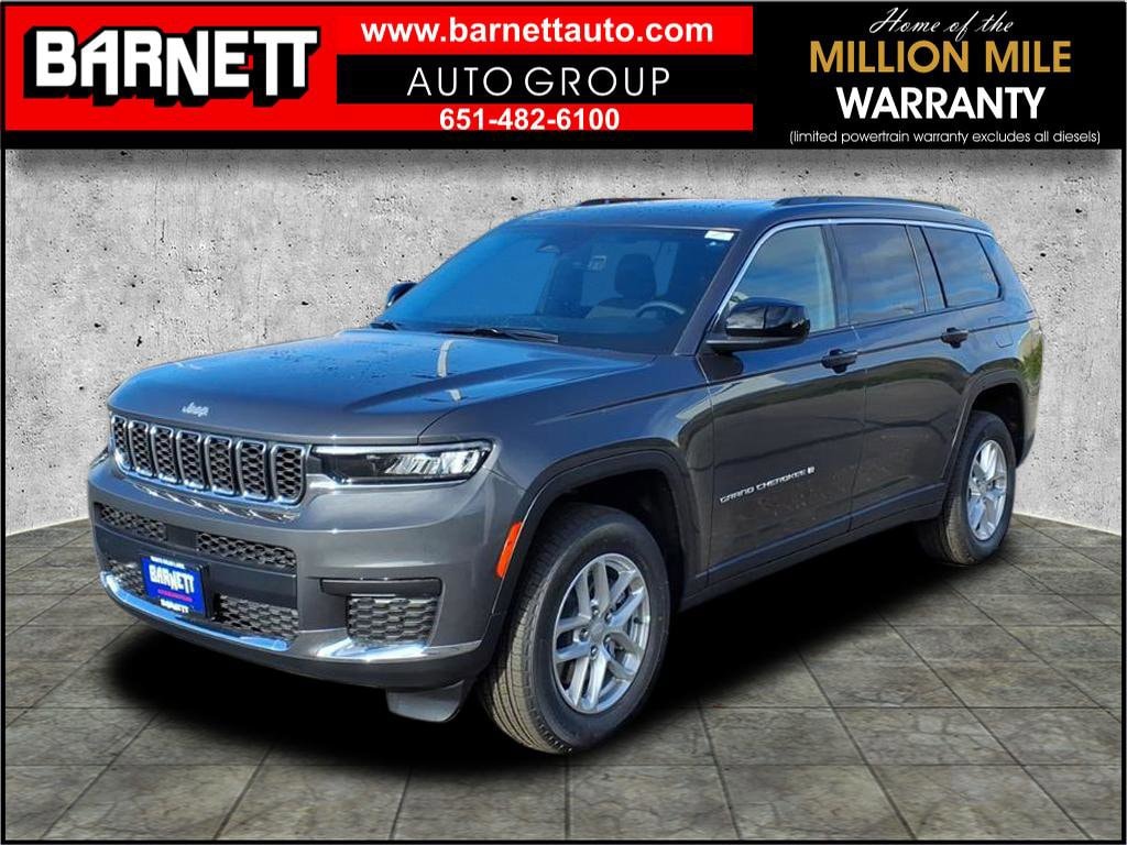 2025 Jeep Grand Cherokee L Laredo's photo