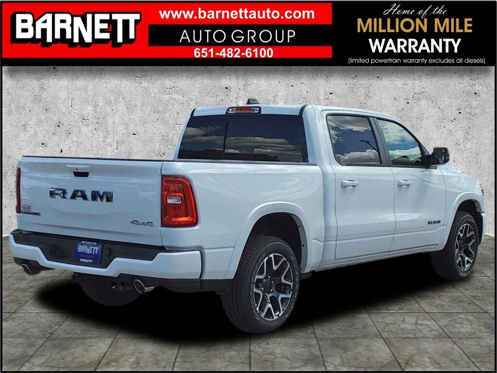 2025 Ram 1500 Laramie photo 3