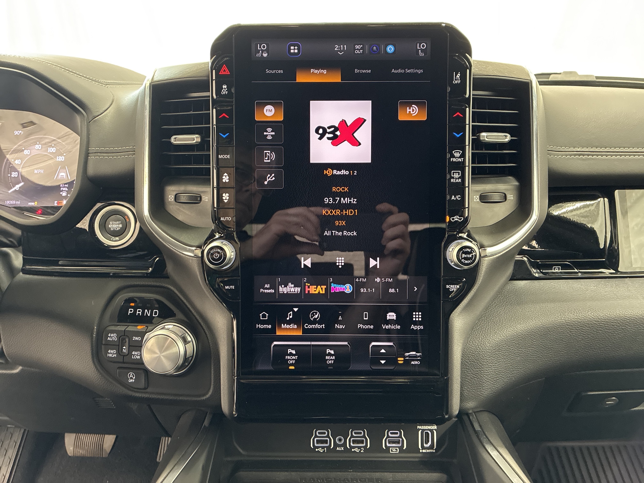 2025 RAM Ram 1500 Pickup Laramie - Photo 28