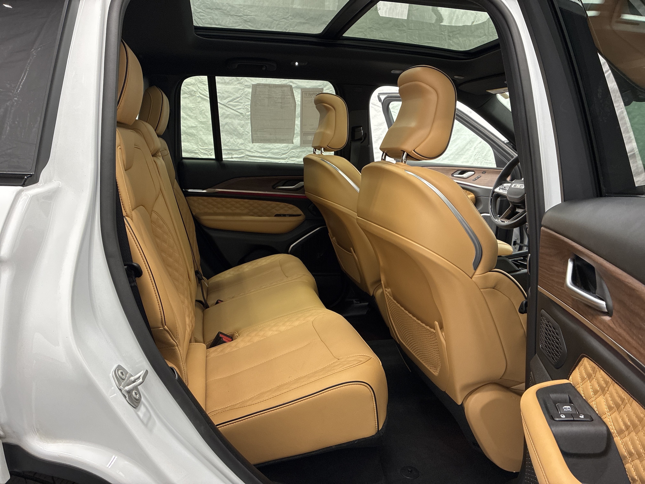 2025 Jeep Grand Cherokee Summit - Photo 11