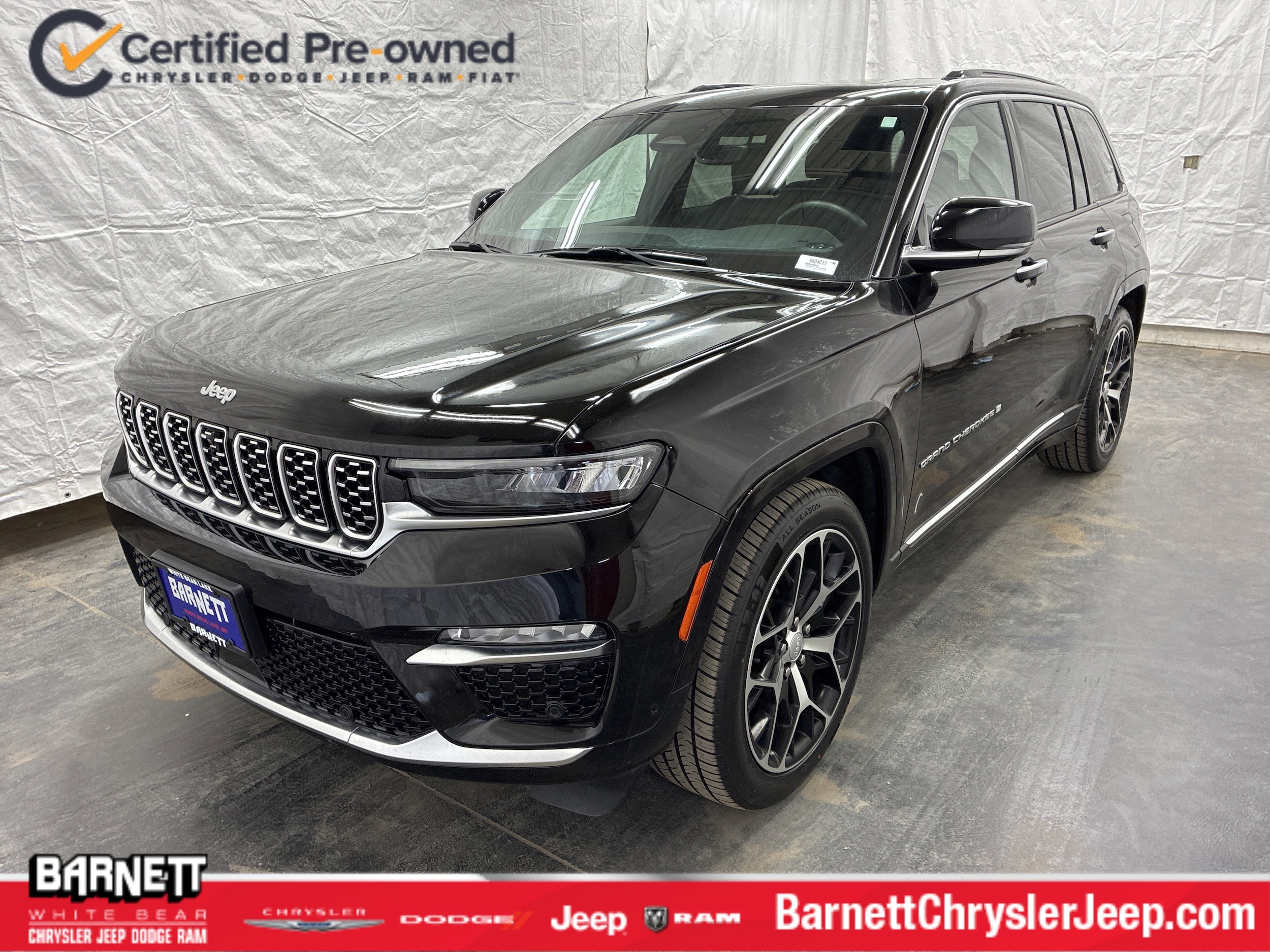 2024 Jeep Grand Cherokee Summit Reserve 4x4's photo