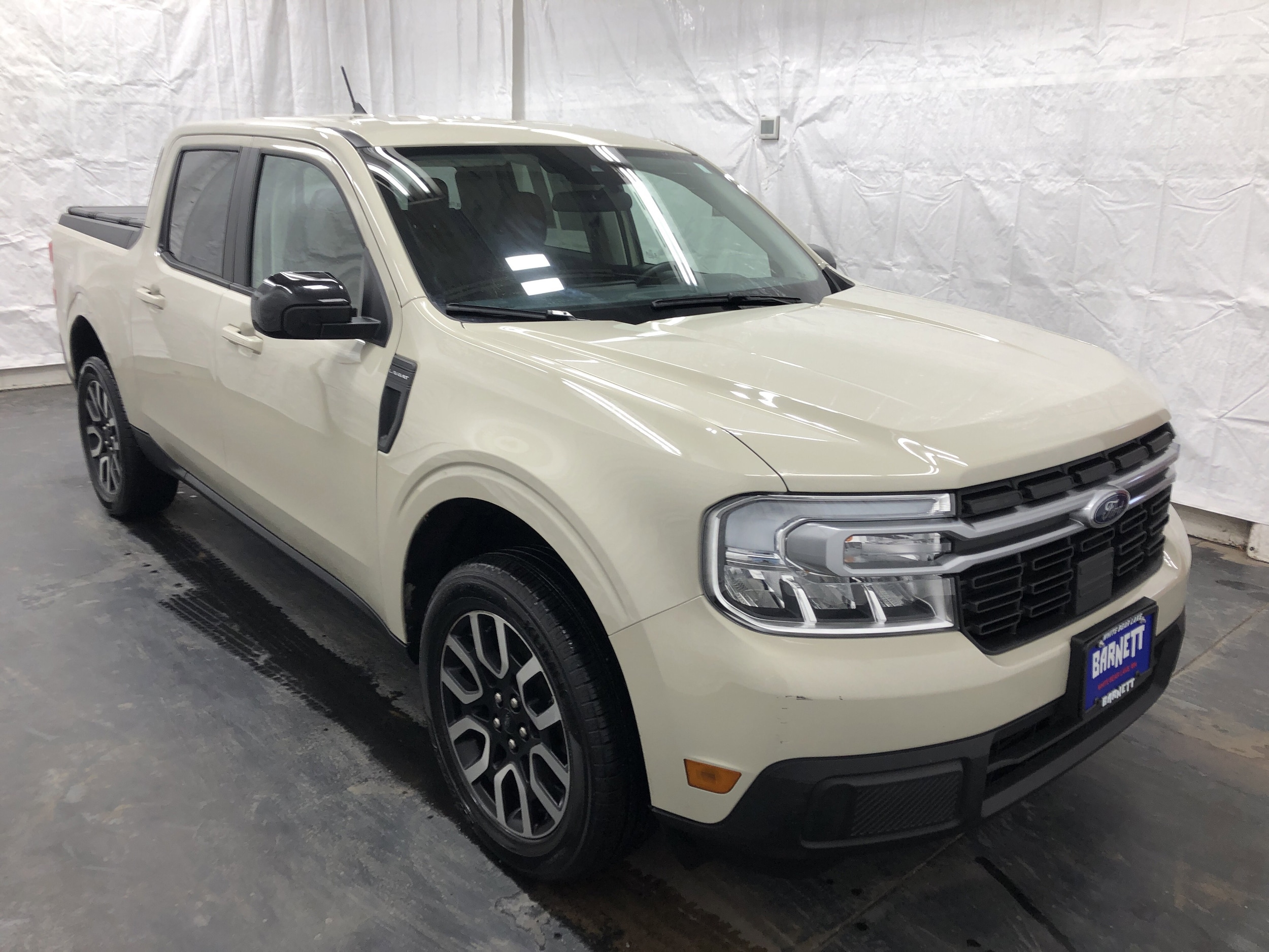 Used 2024 Ford Maverick Lariat with VIN 3FTTW8M30RRA17375 for sale in White Bear Lake, Minnesota