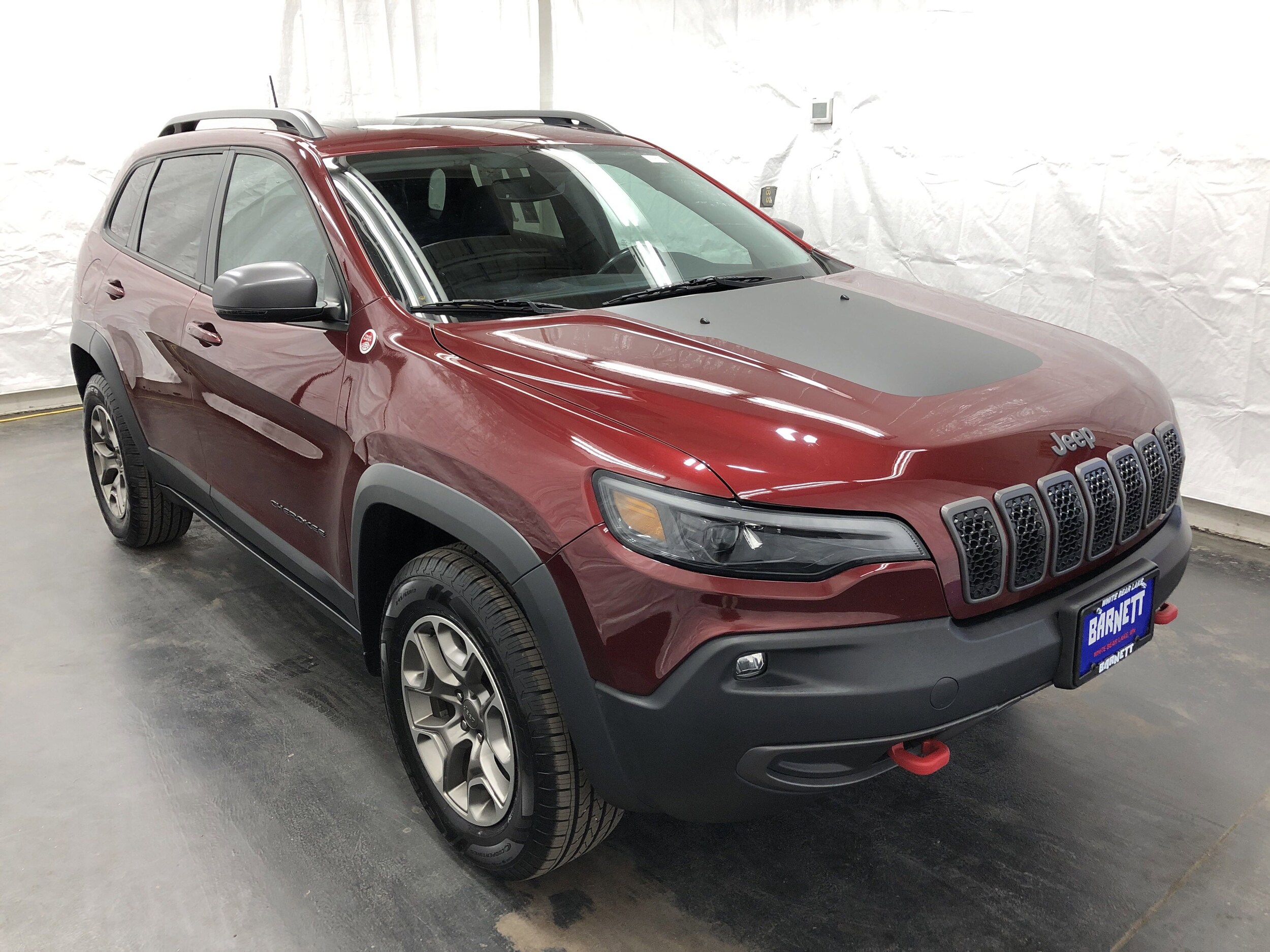 2020 Jeep Cherokee Trailhawk photo 2