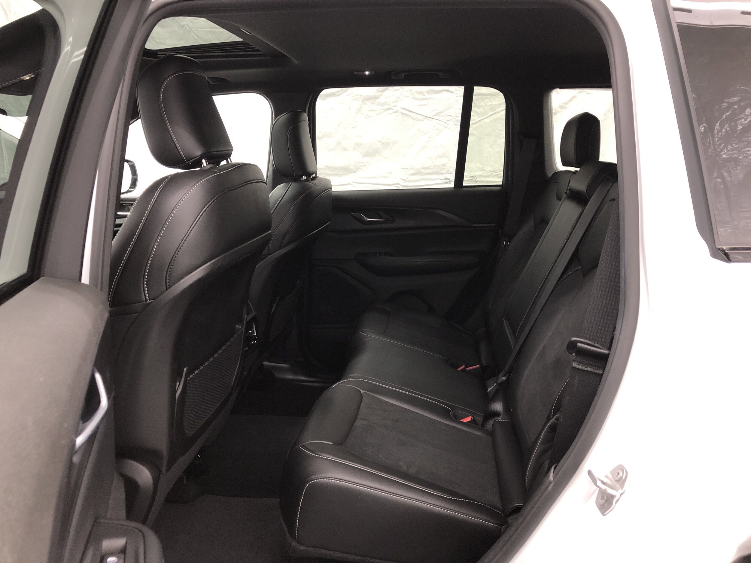 2024 Jeep Grand Cherokee Altitude - Photo 8